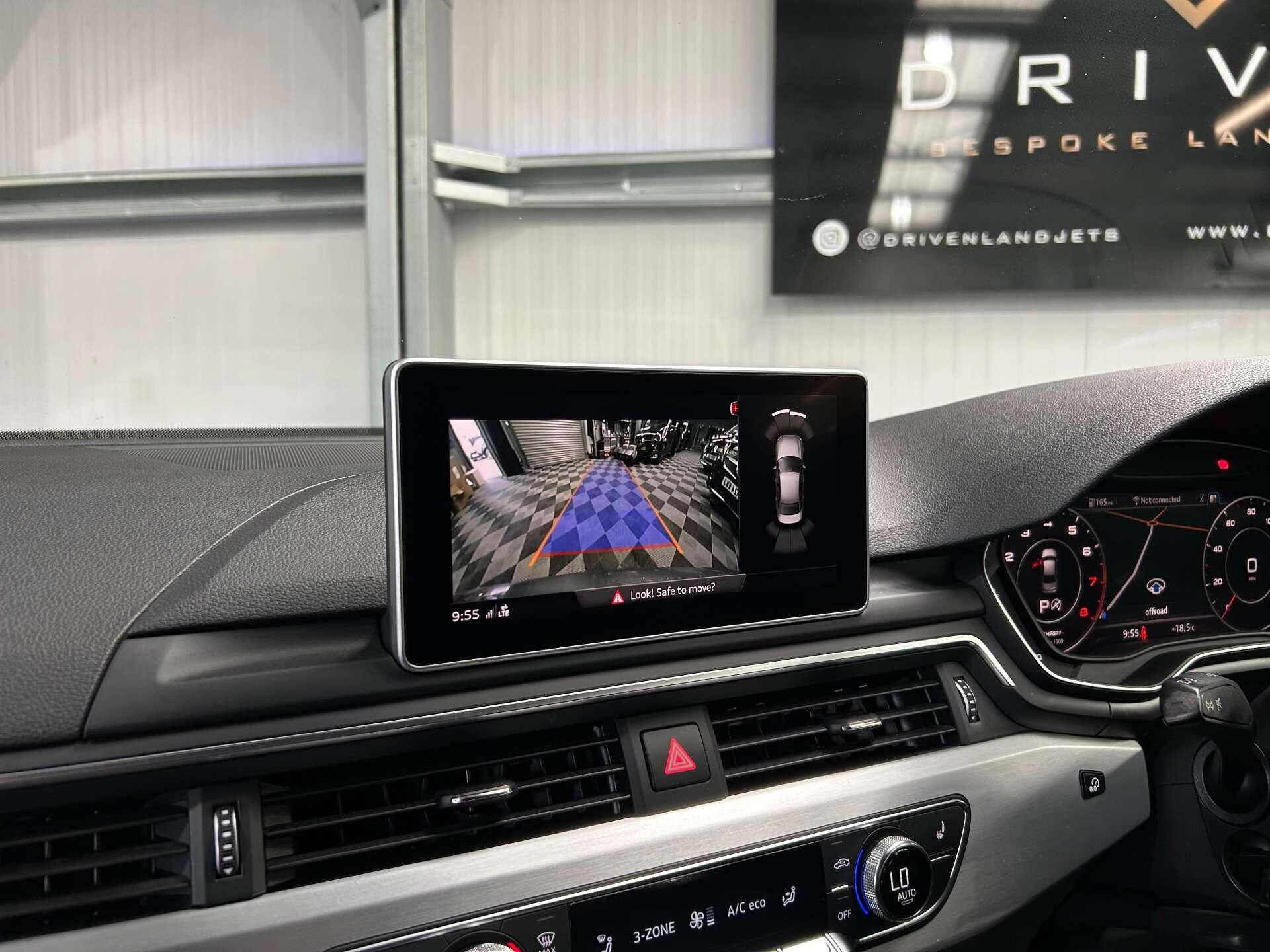 Audi A4 view 20