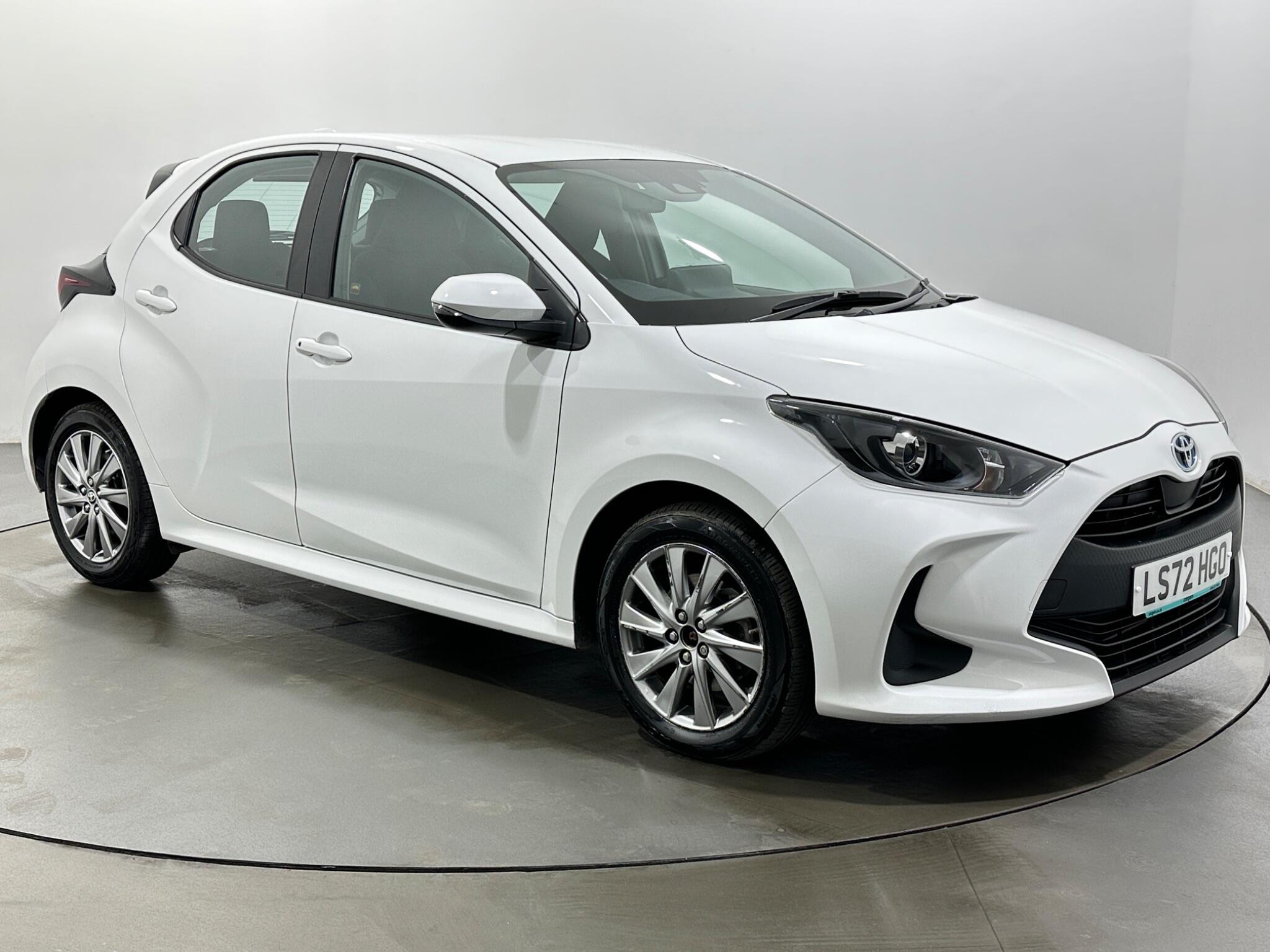 2023 Toyota Yaris in White for sale