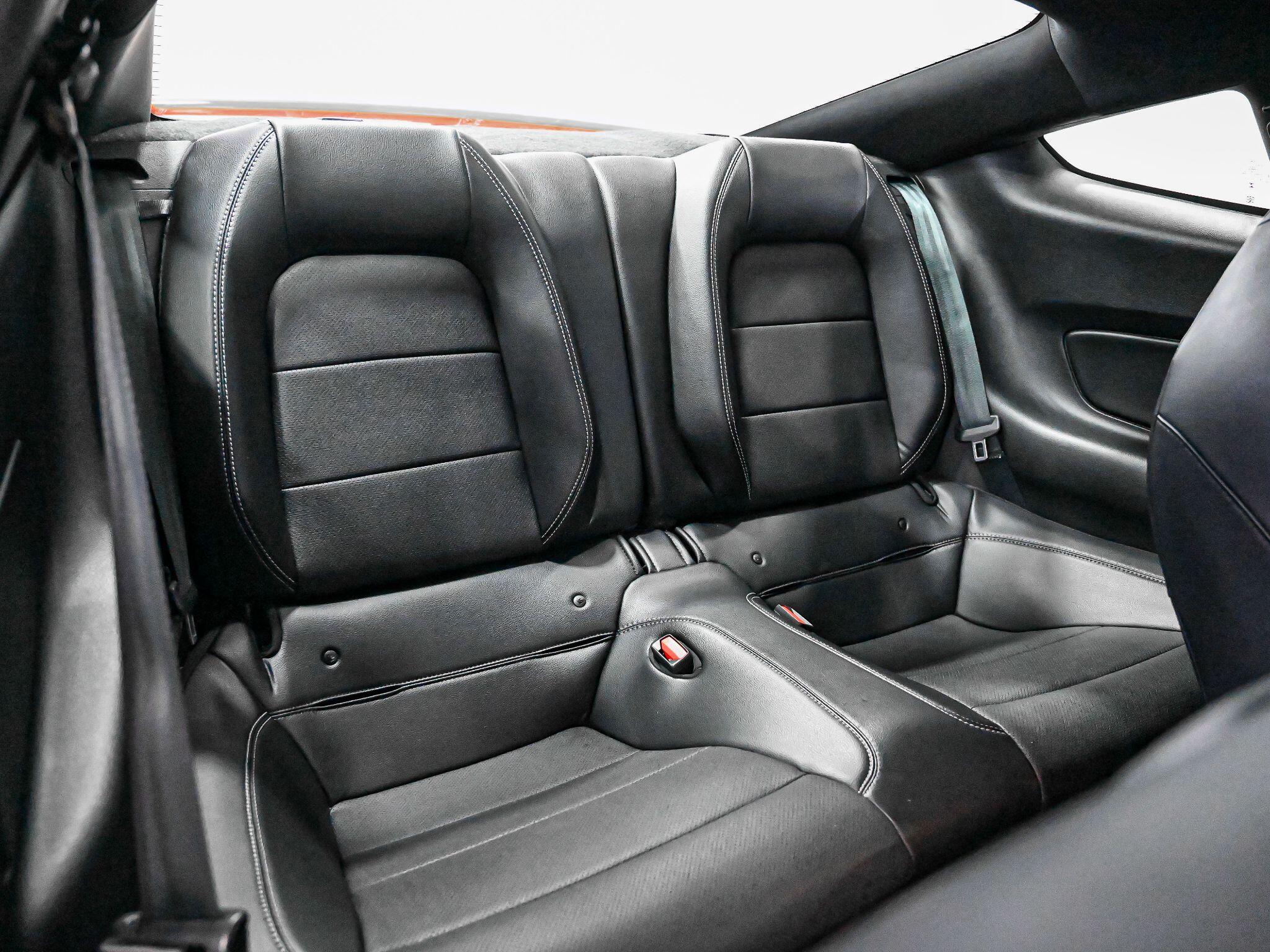 Ford Mustang view 44