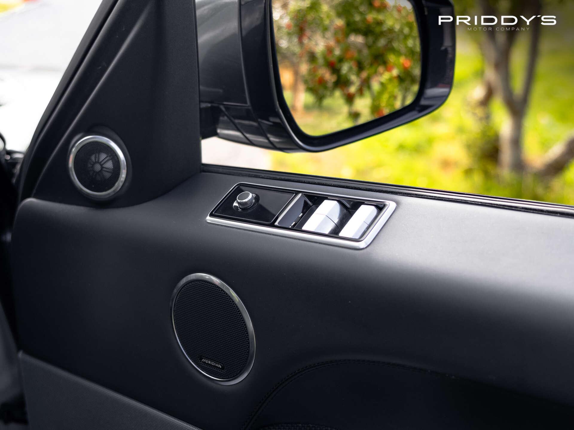 Land Rover Range Rover Sport view 41