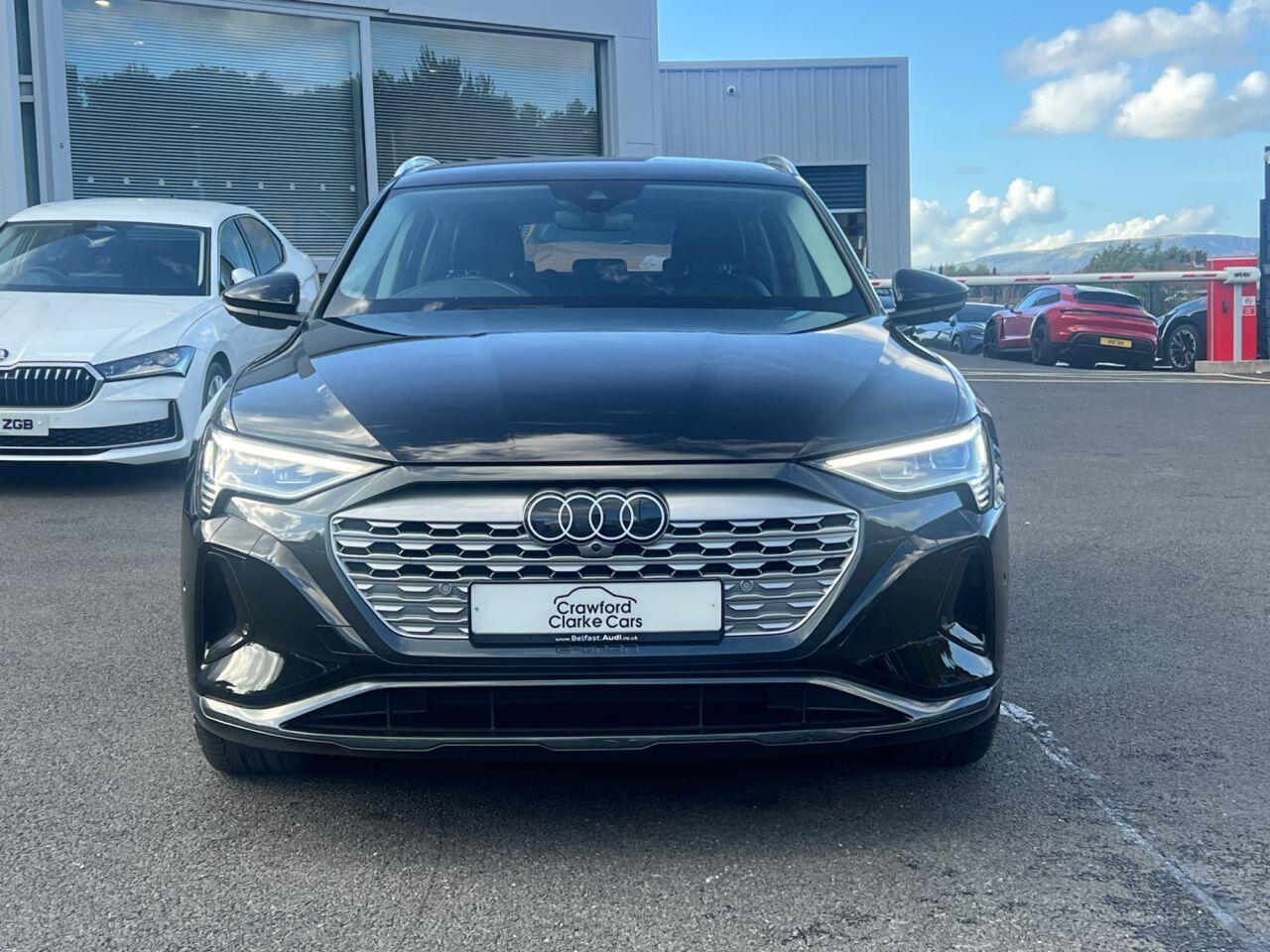 Audi Q8 E-Tron view 2