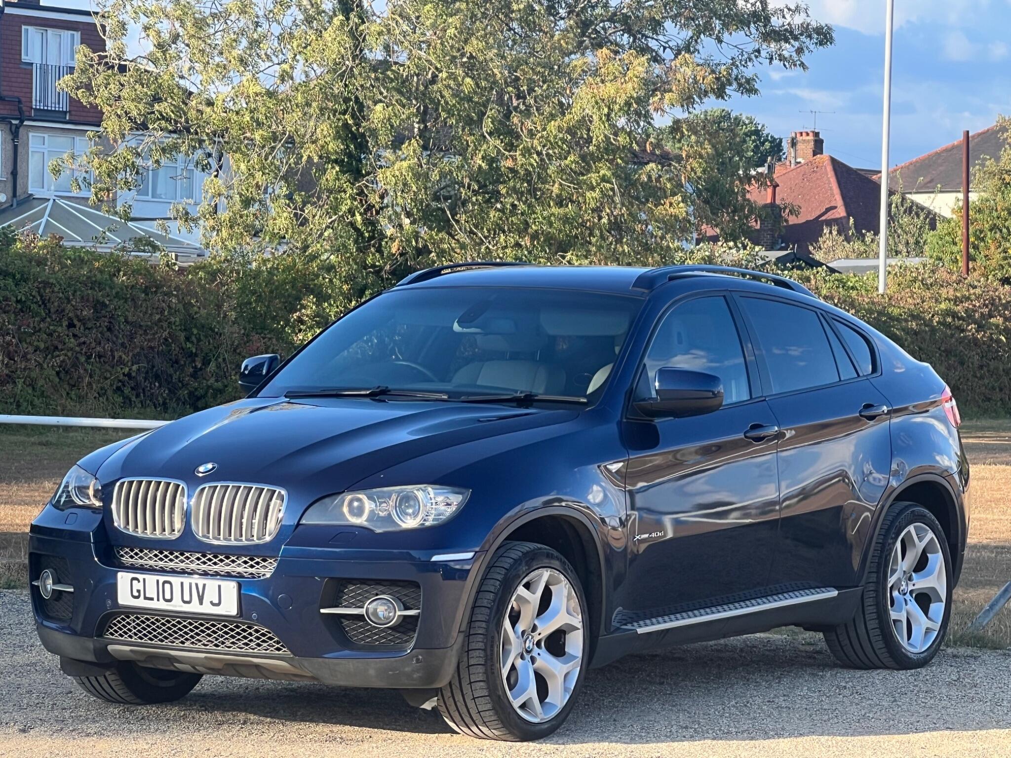 BMW X6 view 4