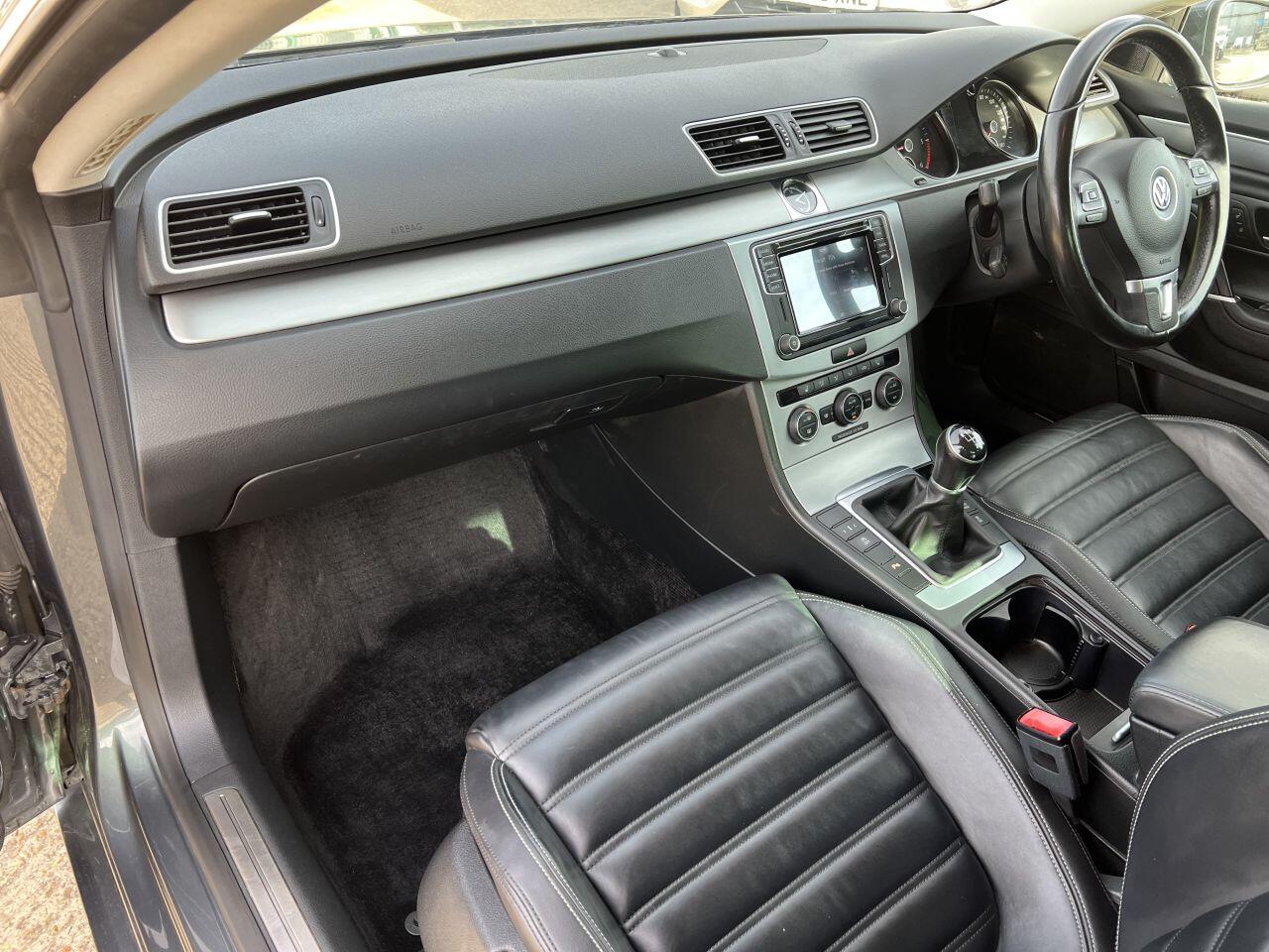 Volkswagen CC view 23
