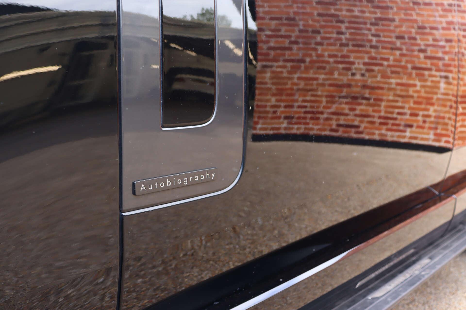 Land Rover Range Rover view 15