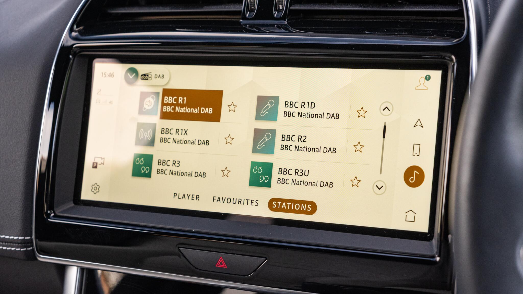 Jaguar Xe view 42