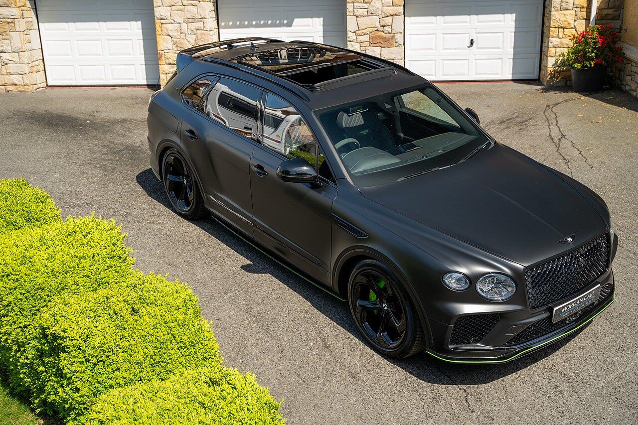 Bentley Bentayga view 115