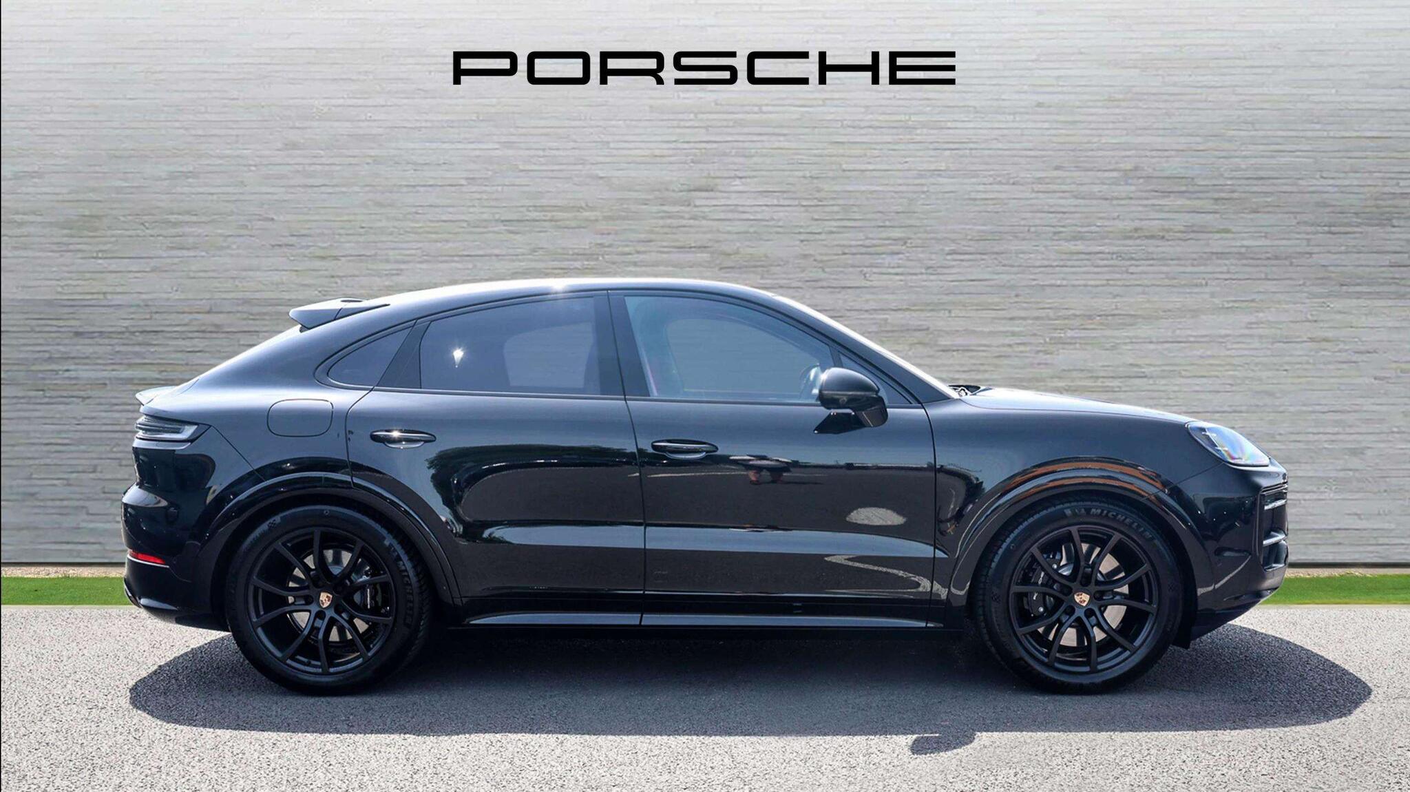 Porsche Cayenne view 7