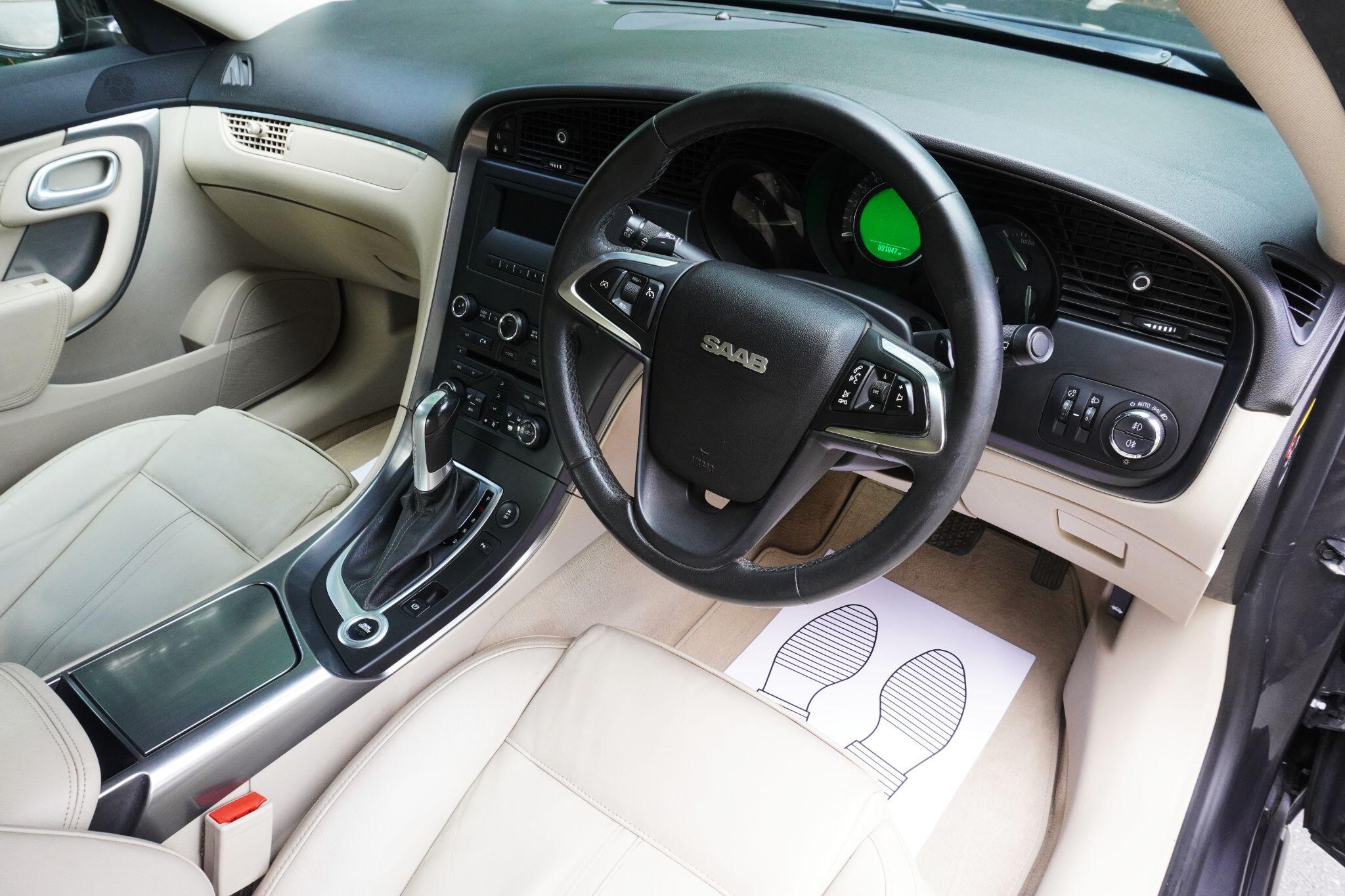 Saab 9-5 view 15