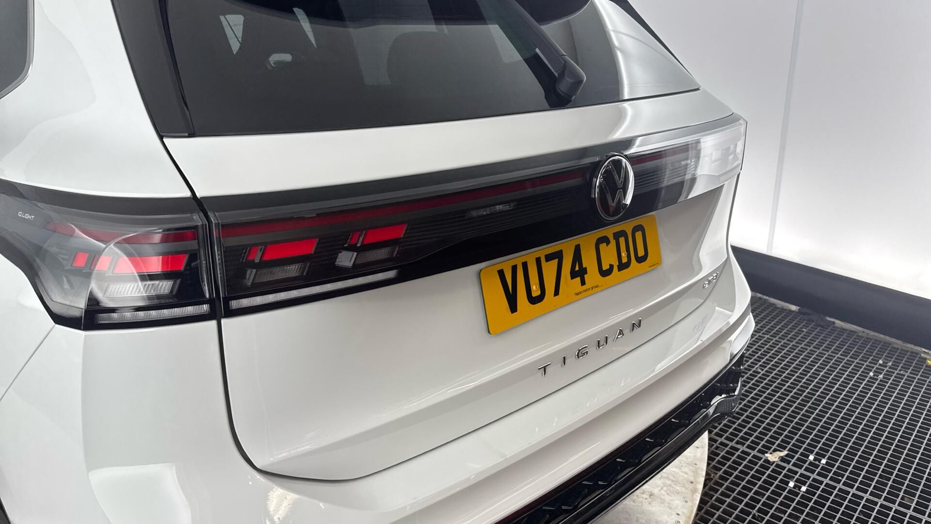 Volkswagen Tiguan view 26