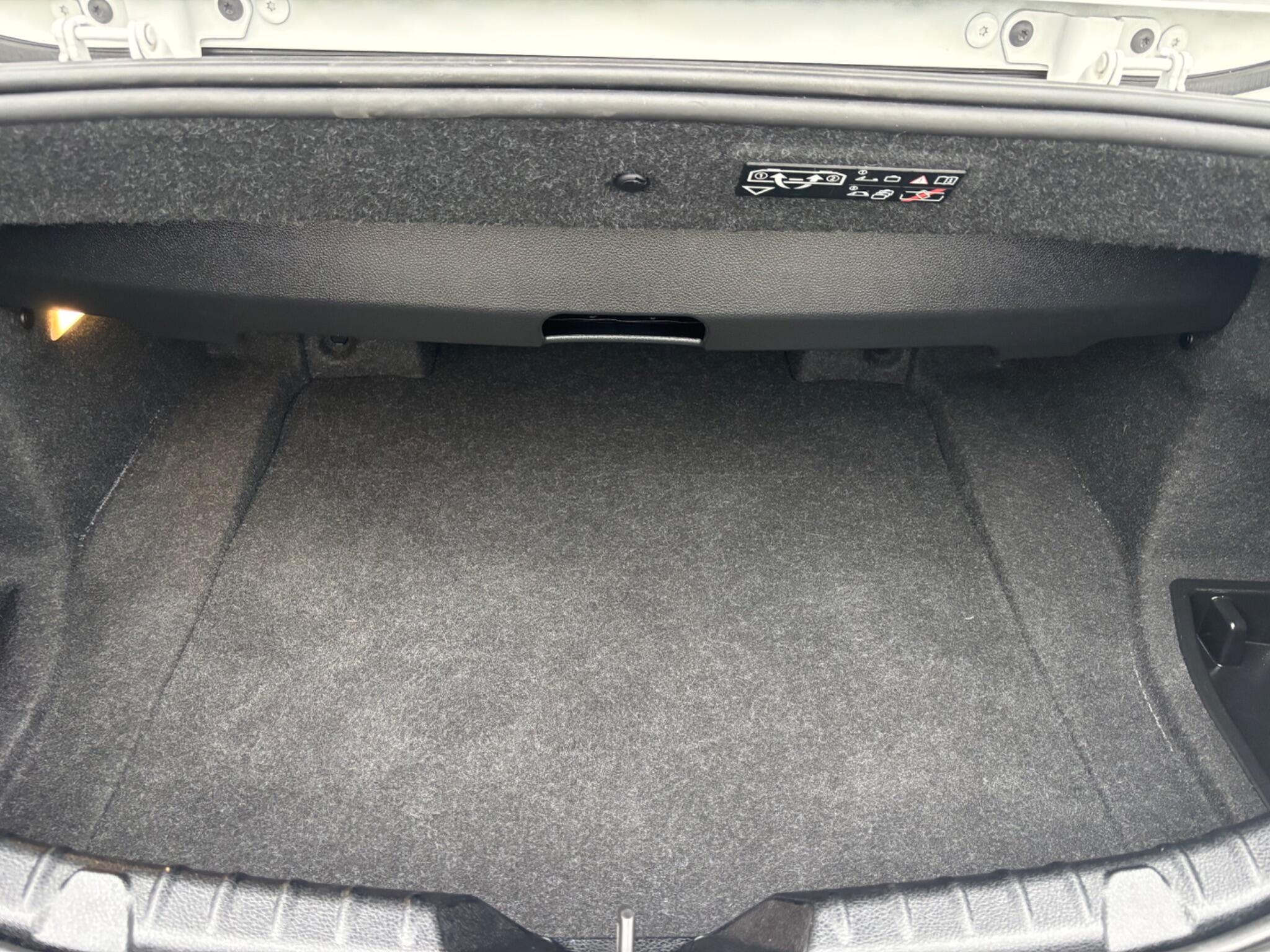 BMW 2 Series view 29