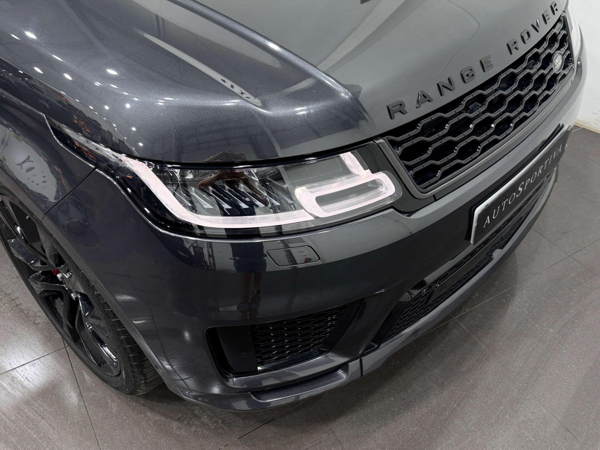 Land Rover Range Rover Sport view 32
