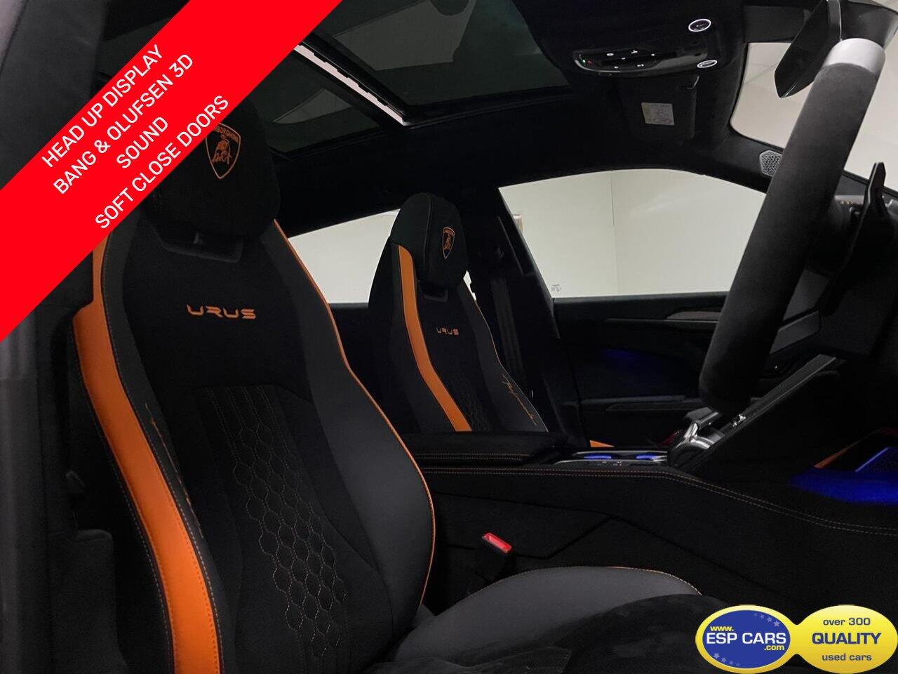 Lamborghini Urus view 2