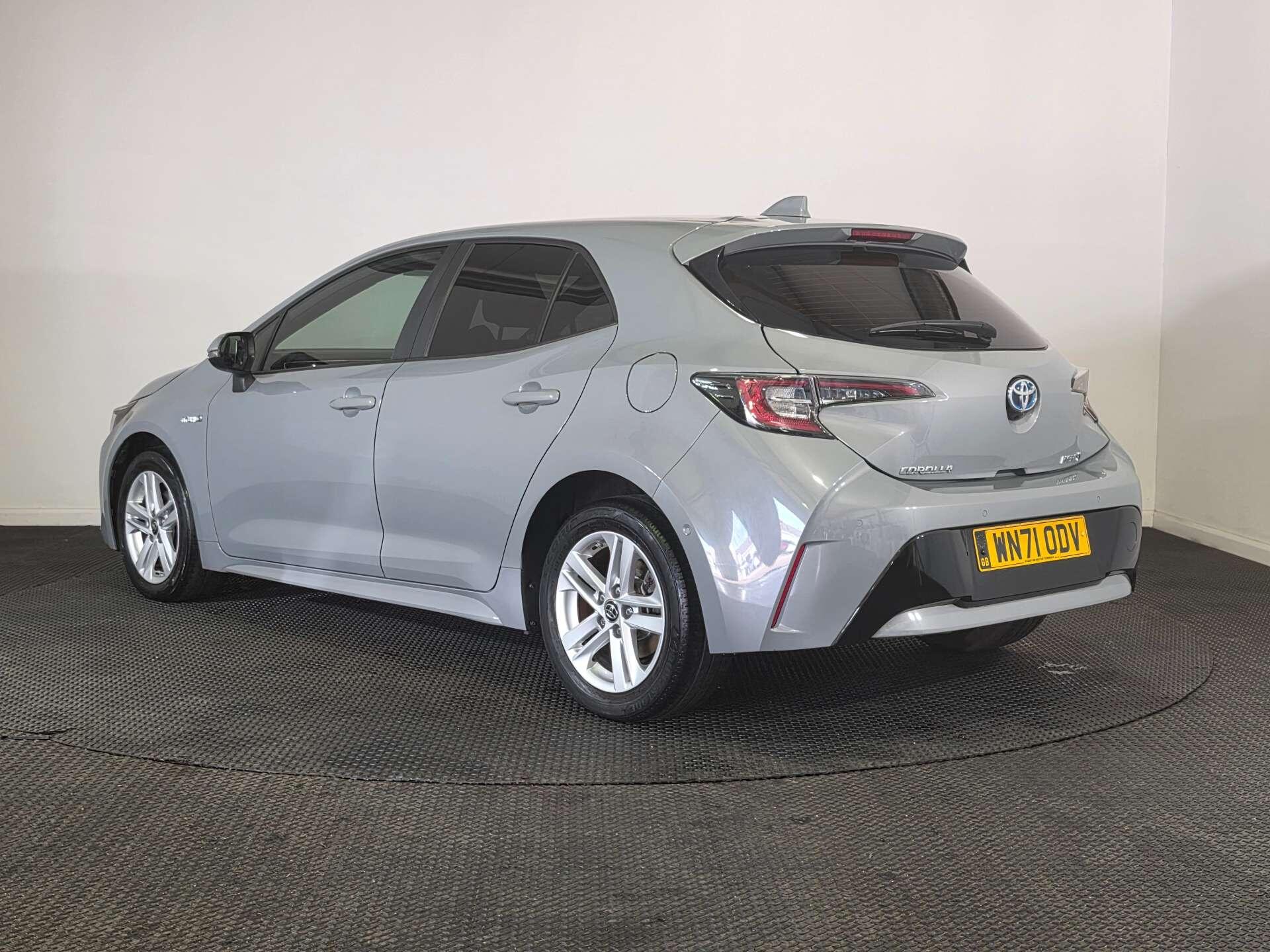 Toyota Corolla view 5