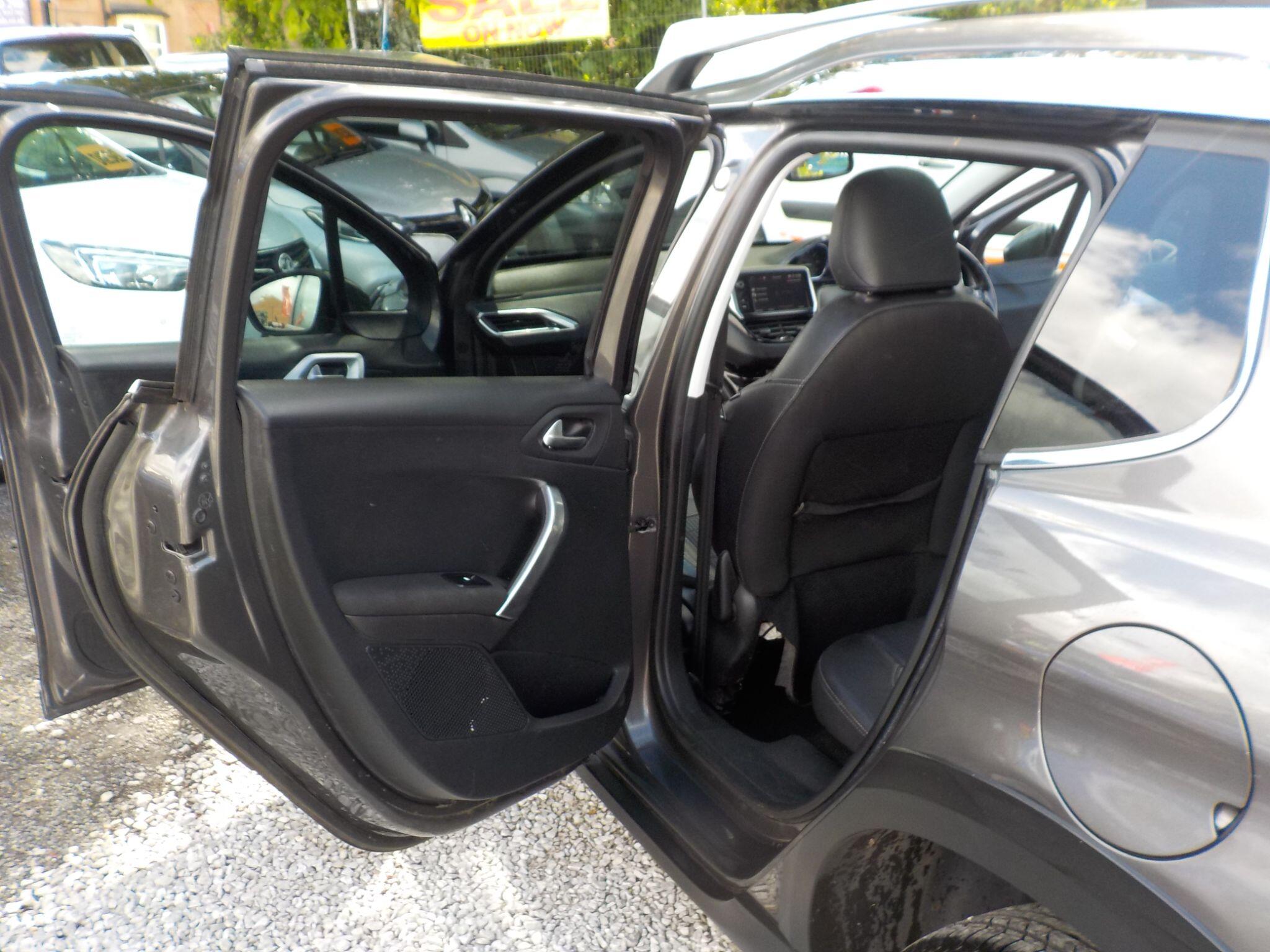 Peugeot 2008 1.2 PureTech Allure Premium Euro 6 (s/s) 5dr