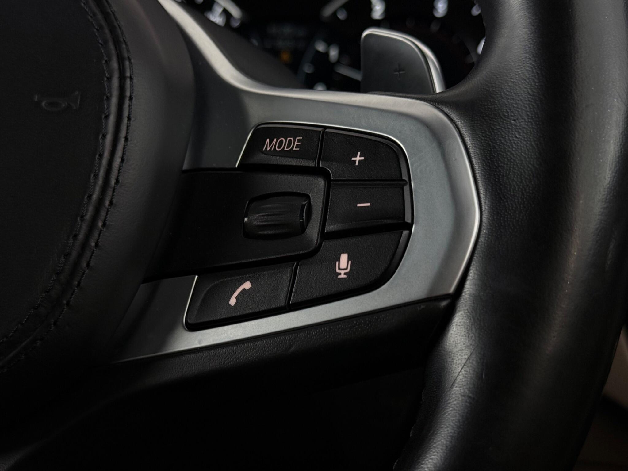 BMW X3 view 16