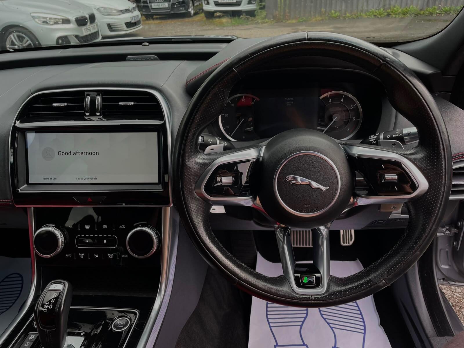 Jaguar XE view 27