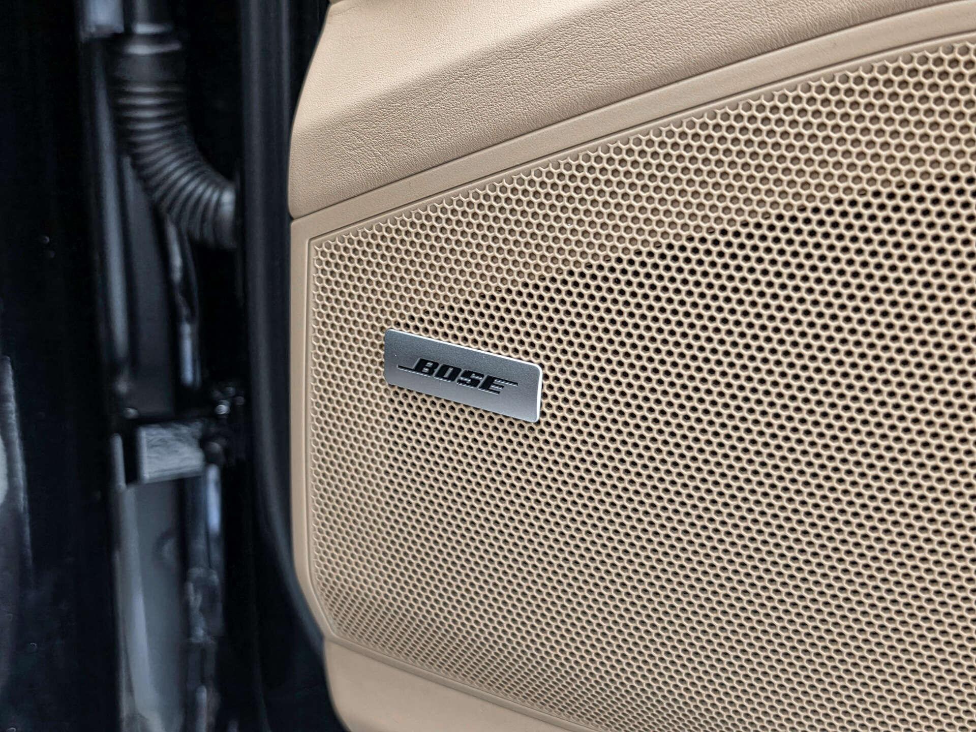 Porsche Cayenne view 15