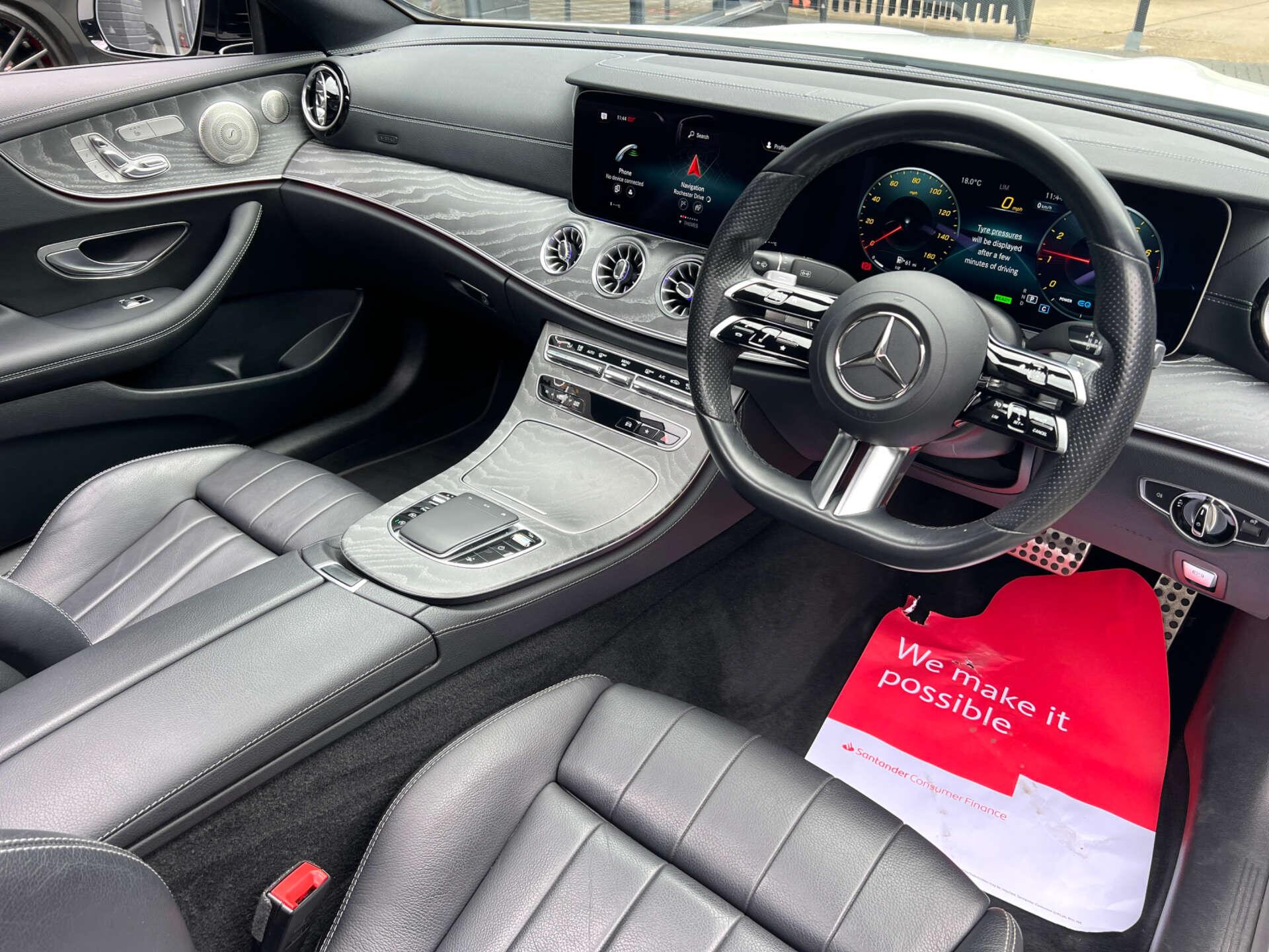 Mercedes-Benz E Class view 4