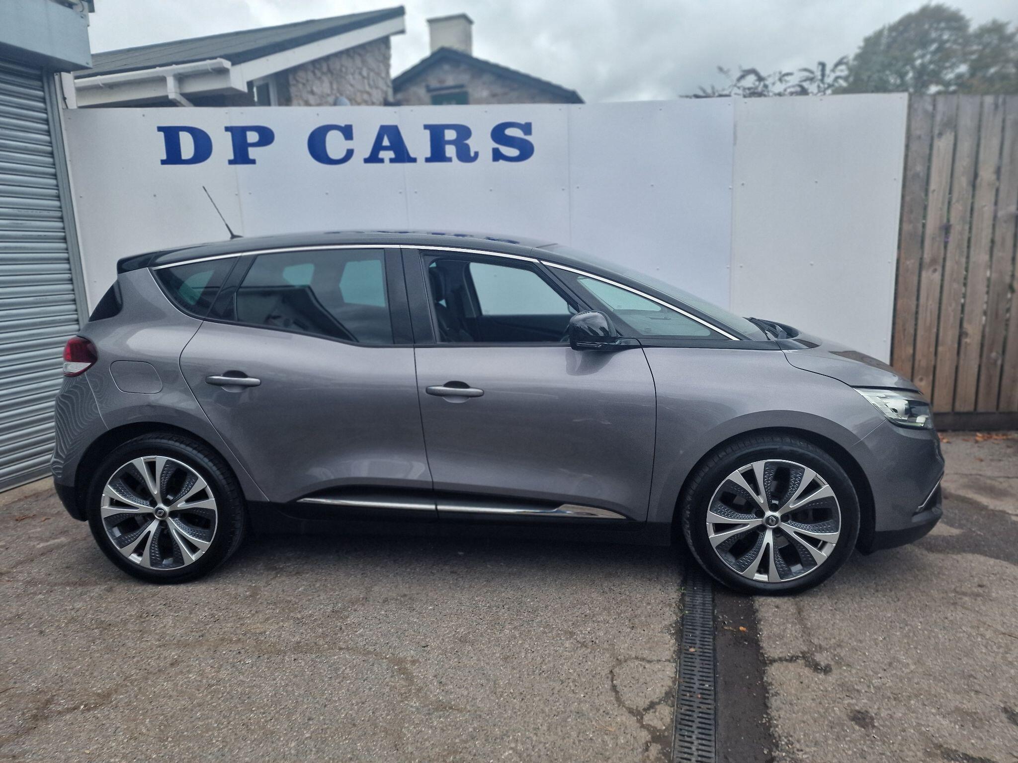 Renault Scenic view 2