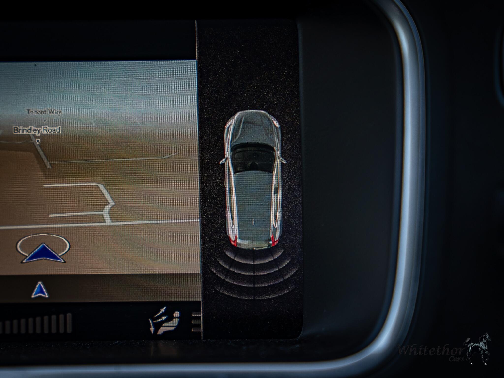 Volvo V40 view 24