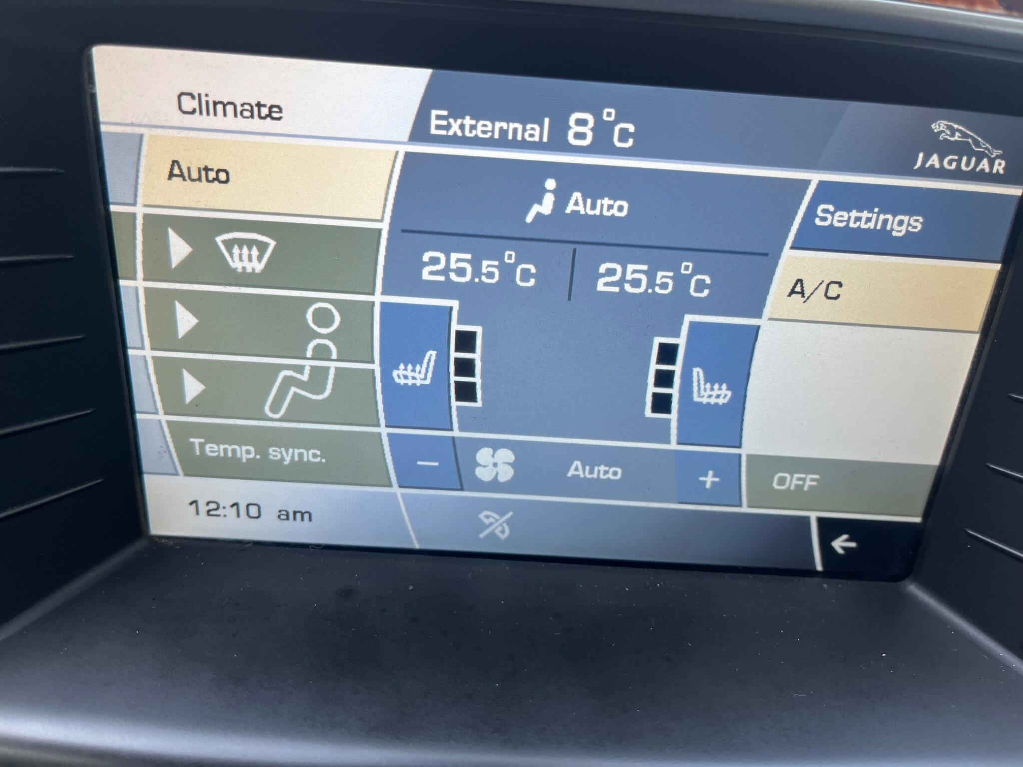 2010 Jaguar XK 5.0 V8 Auto Euro 5 2dr • 88,000 miles image 32