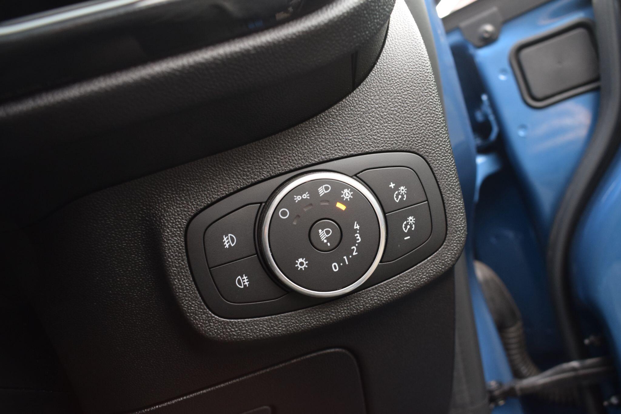 Ford Fiesta view 11