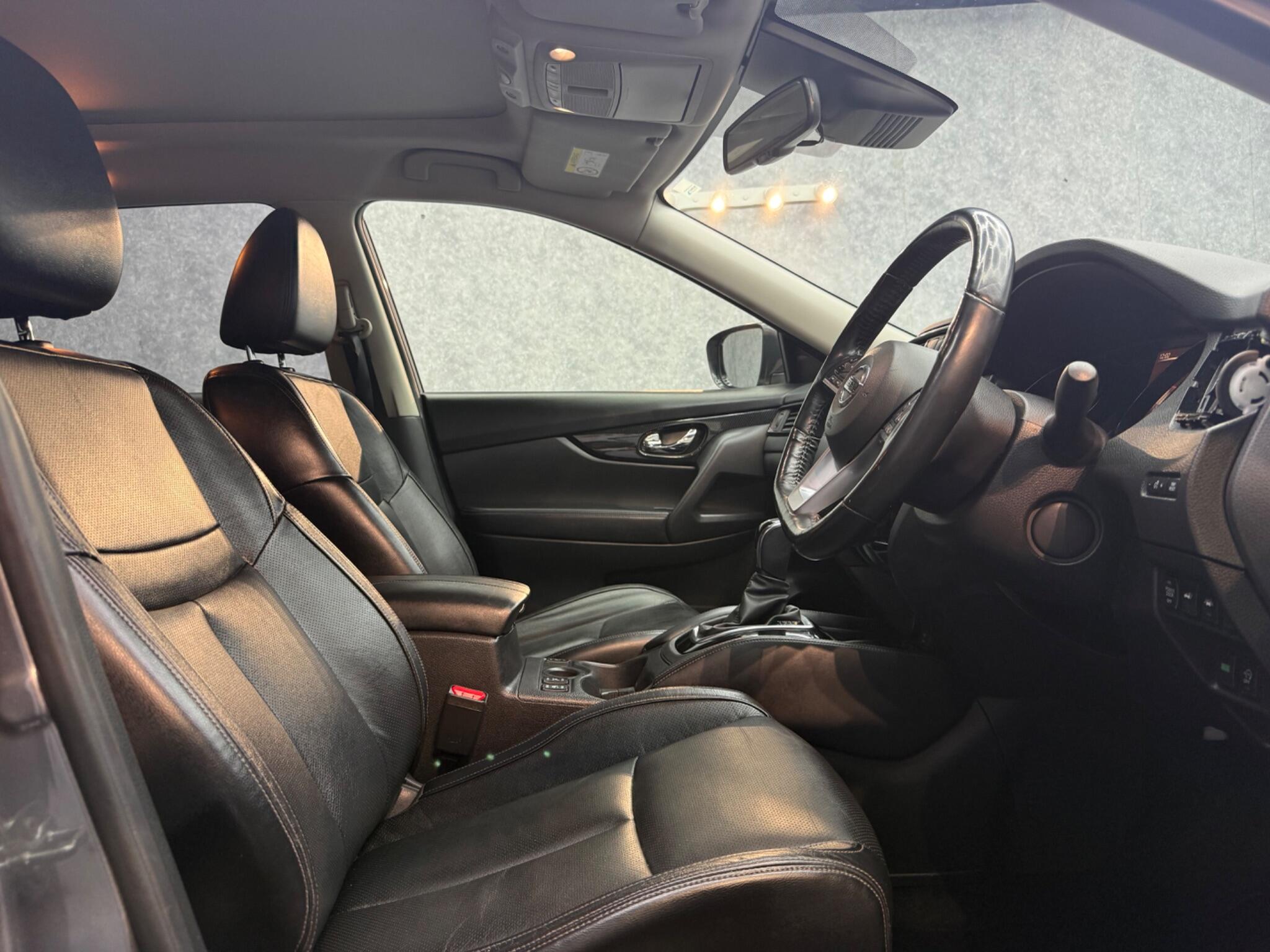Nissan X-Trail view 7
