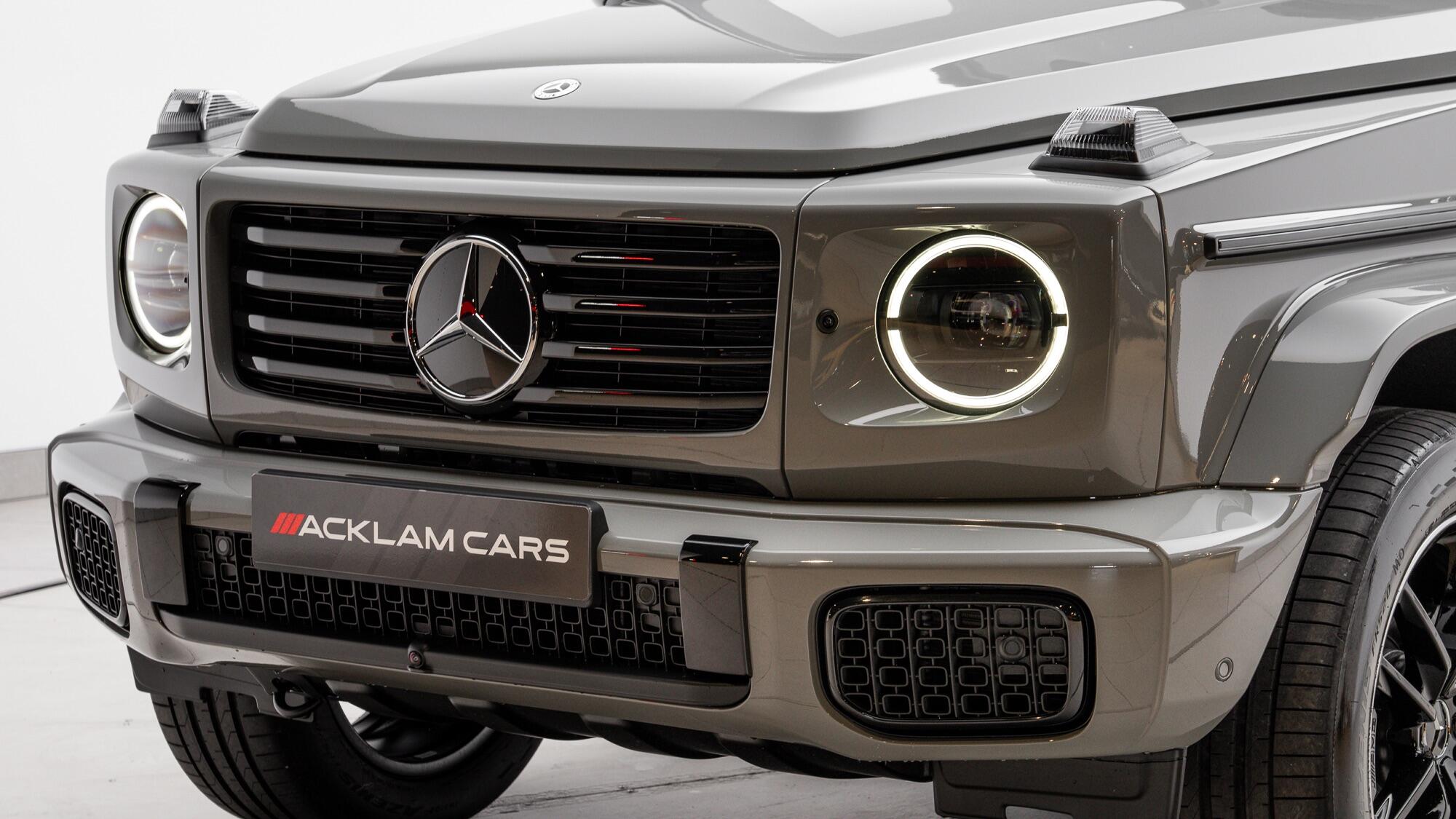 Mercedes-Benz G-Class view 44