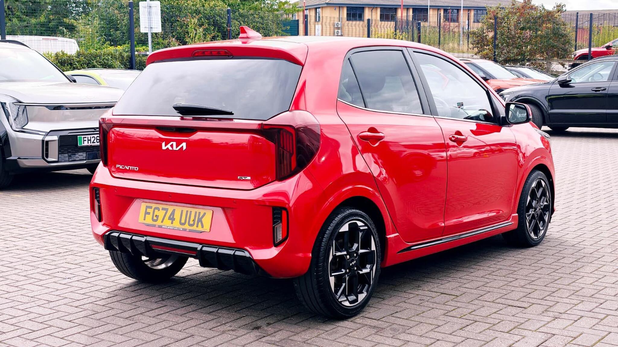 Kia Picanto view 5