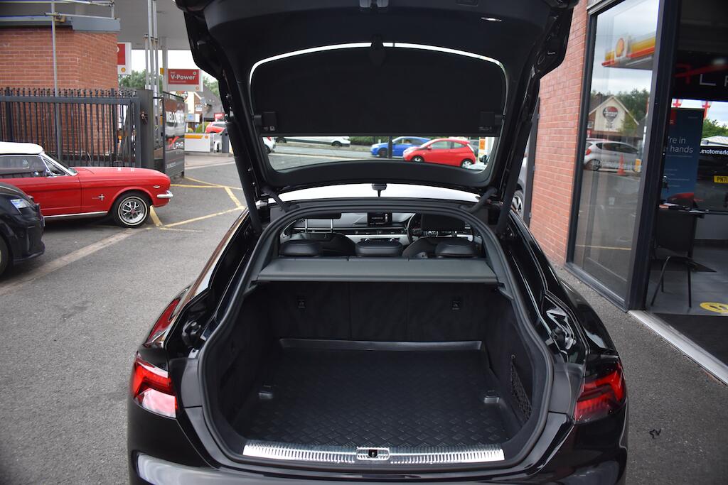Audi A5 view 48