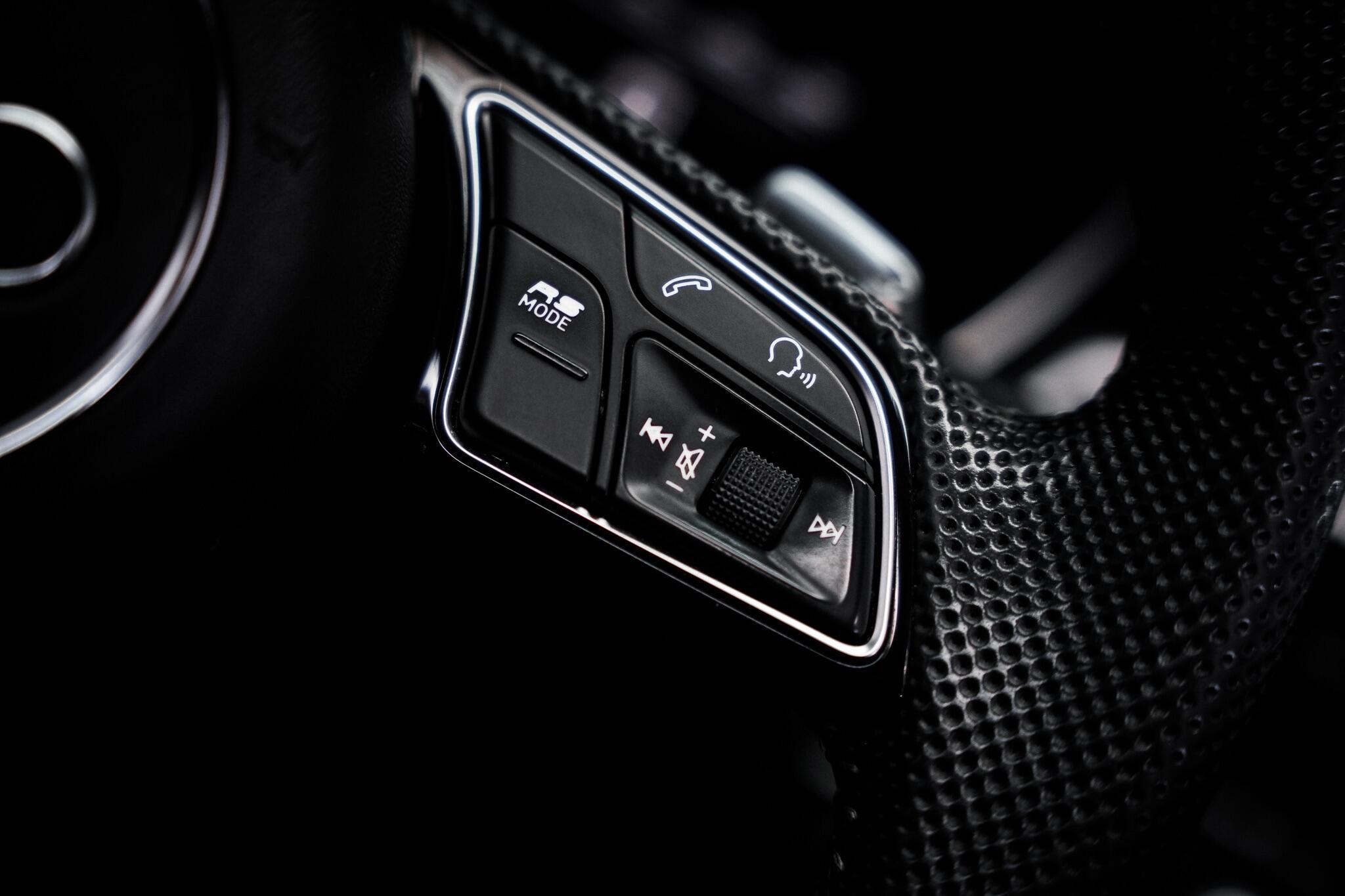 Audi RS4 view 48