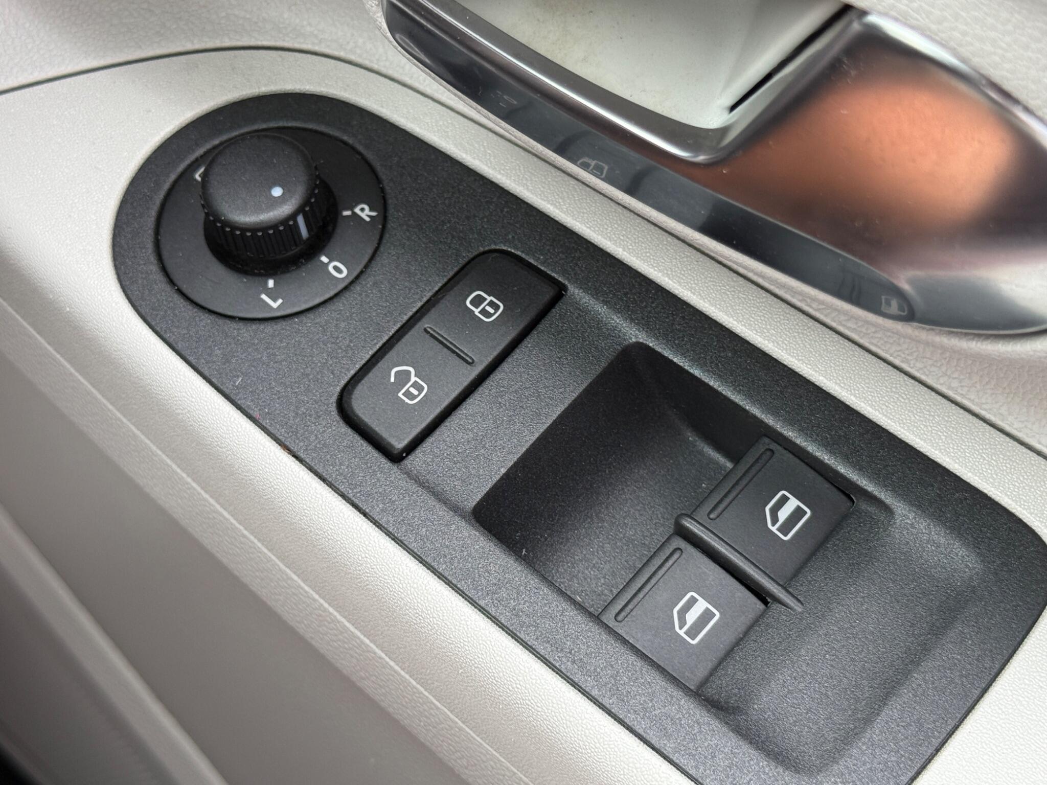 Volkswagen up! - Image 63