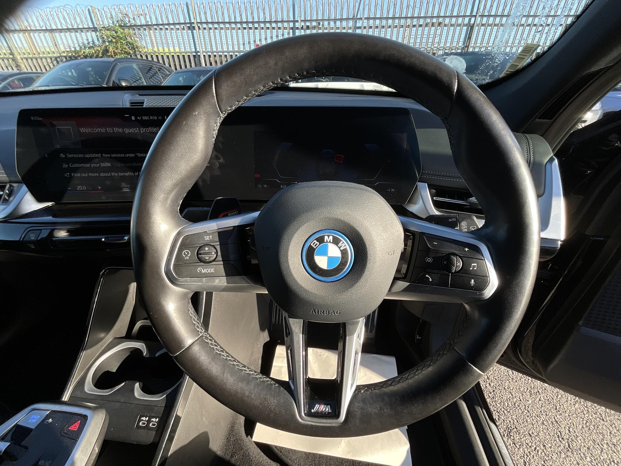 BMW Ix1 view 27