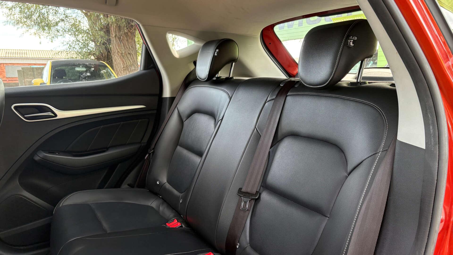 MG ZS view 11