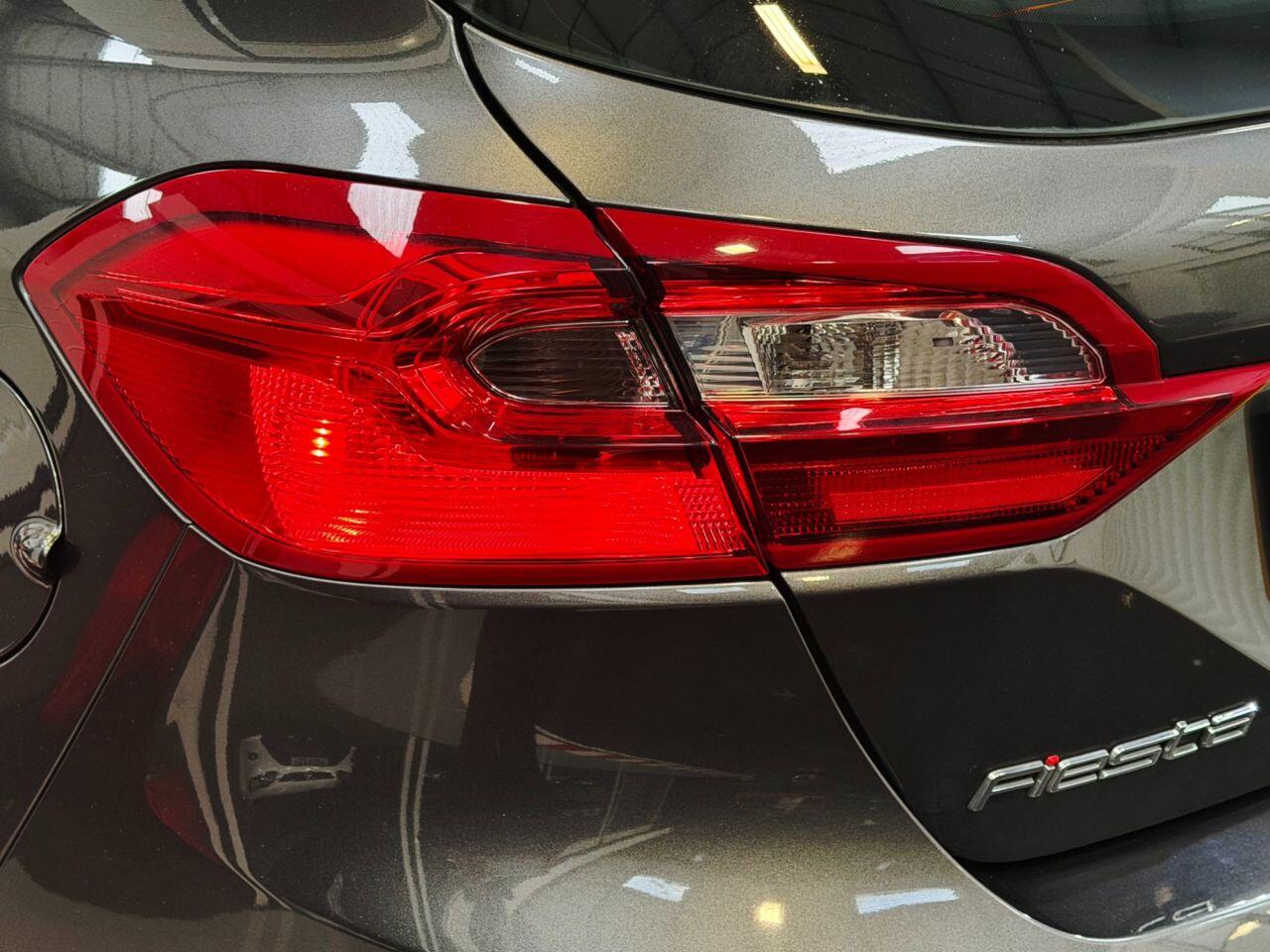 Ford Fiesta view 18
