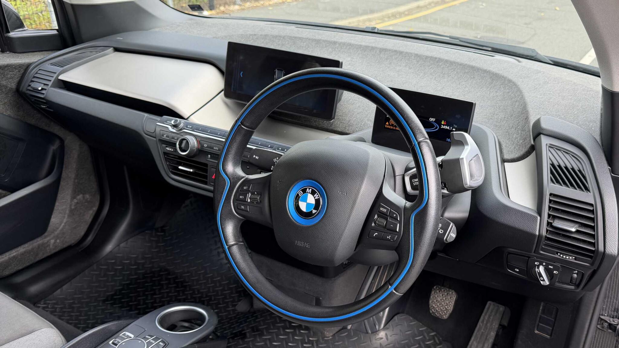 BMW i3 view 7