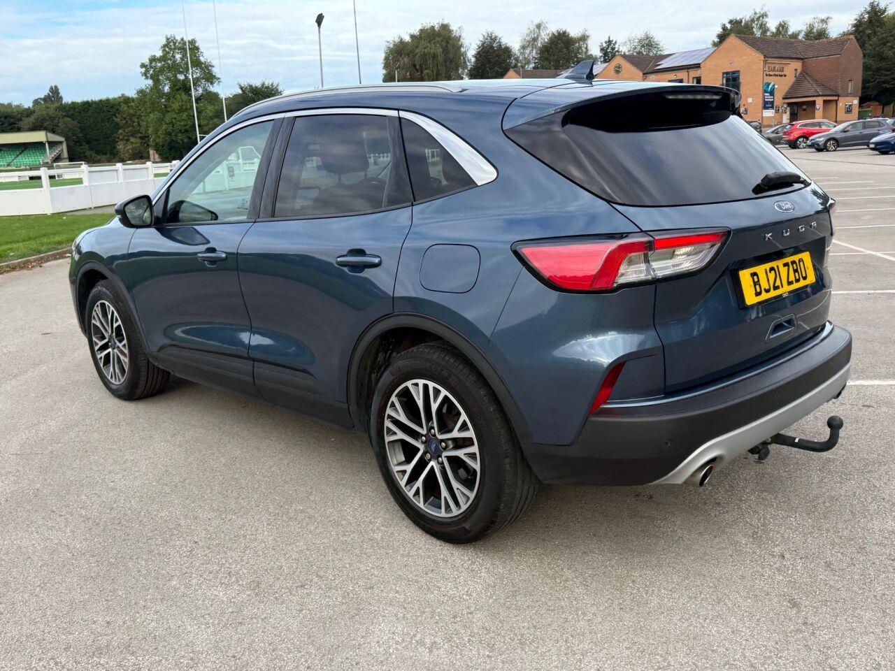 Ford Kuga view 36