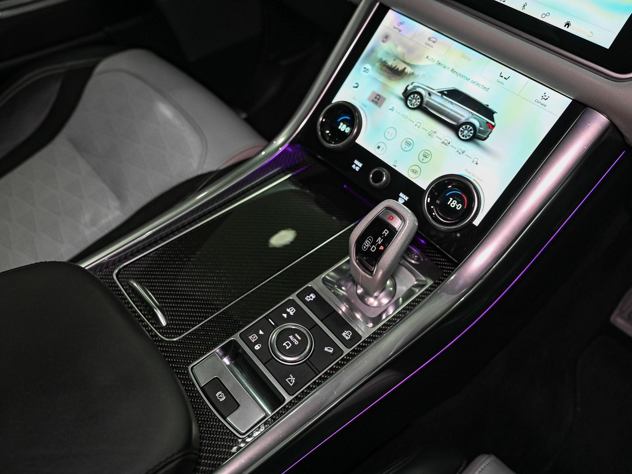 Land Rover Range Rover Sport view 11