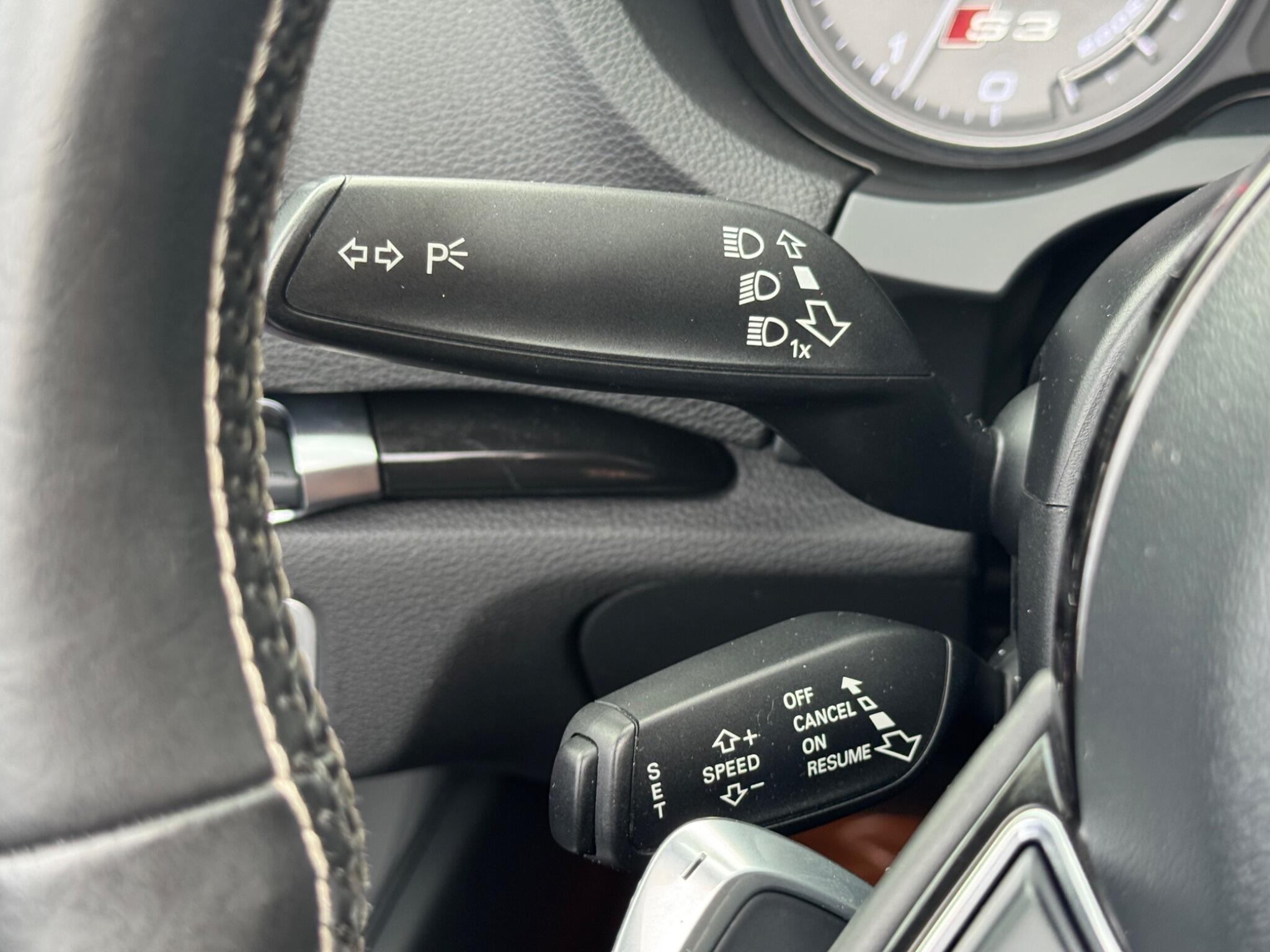 Audi Cabriolet view 19