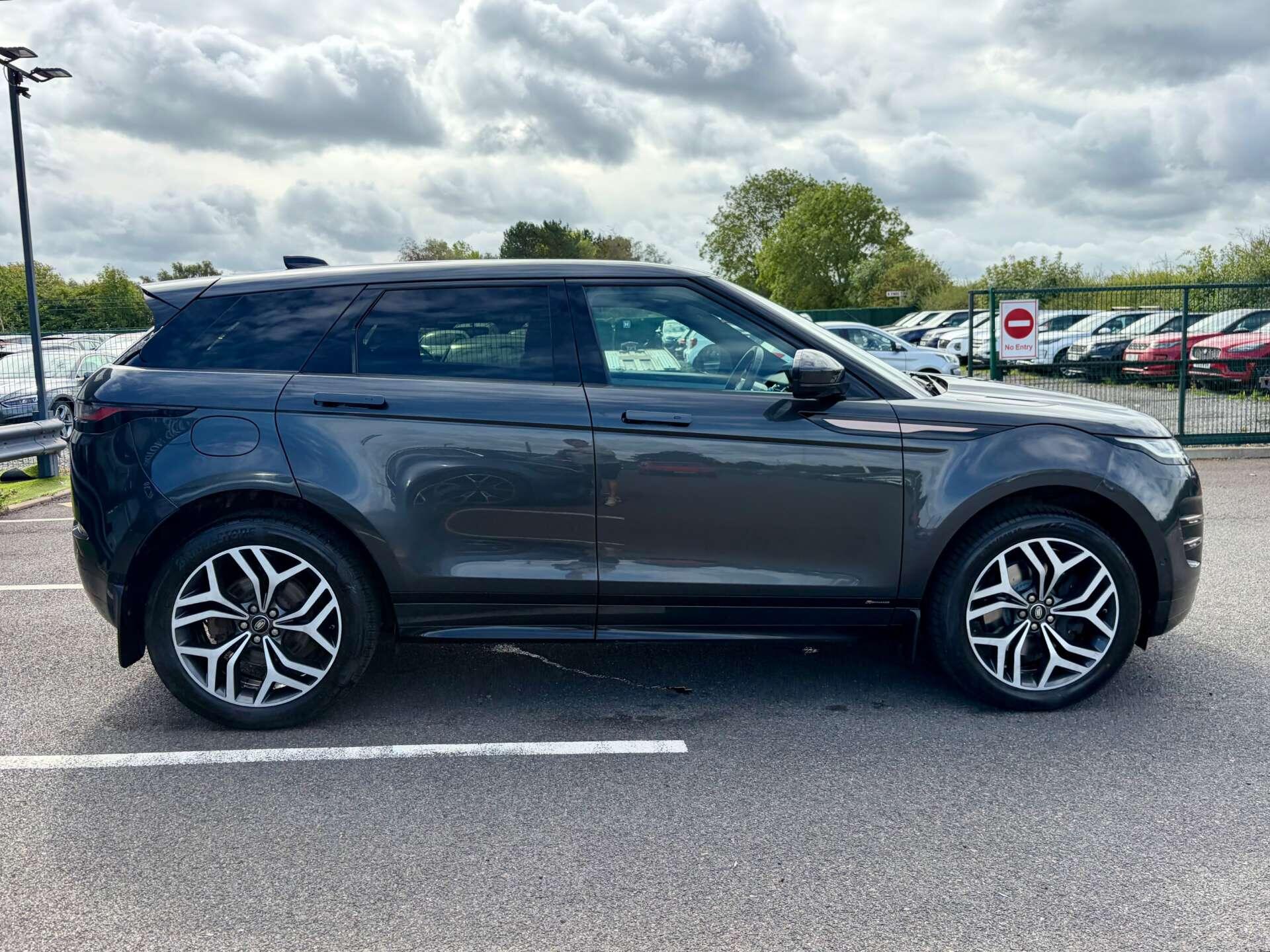 Land Rover Range Rover Evoque view 9