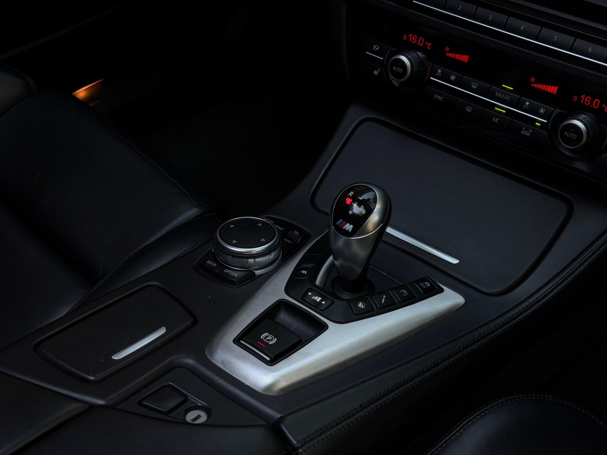 BMW M5 view 15