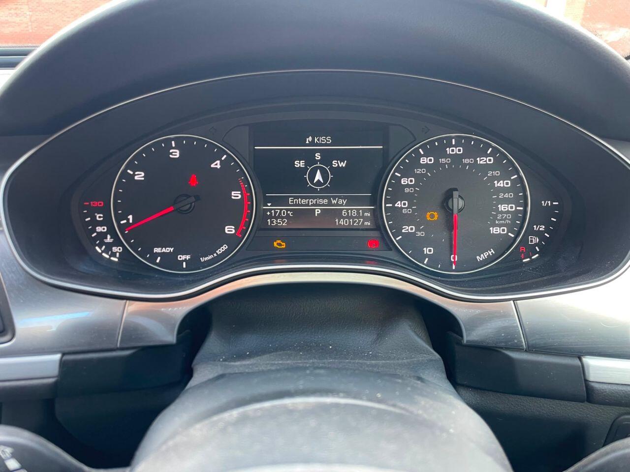 Audi A6 view 6