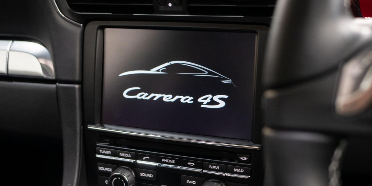 Porsche 911 view 47