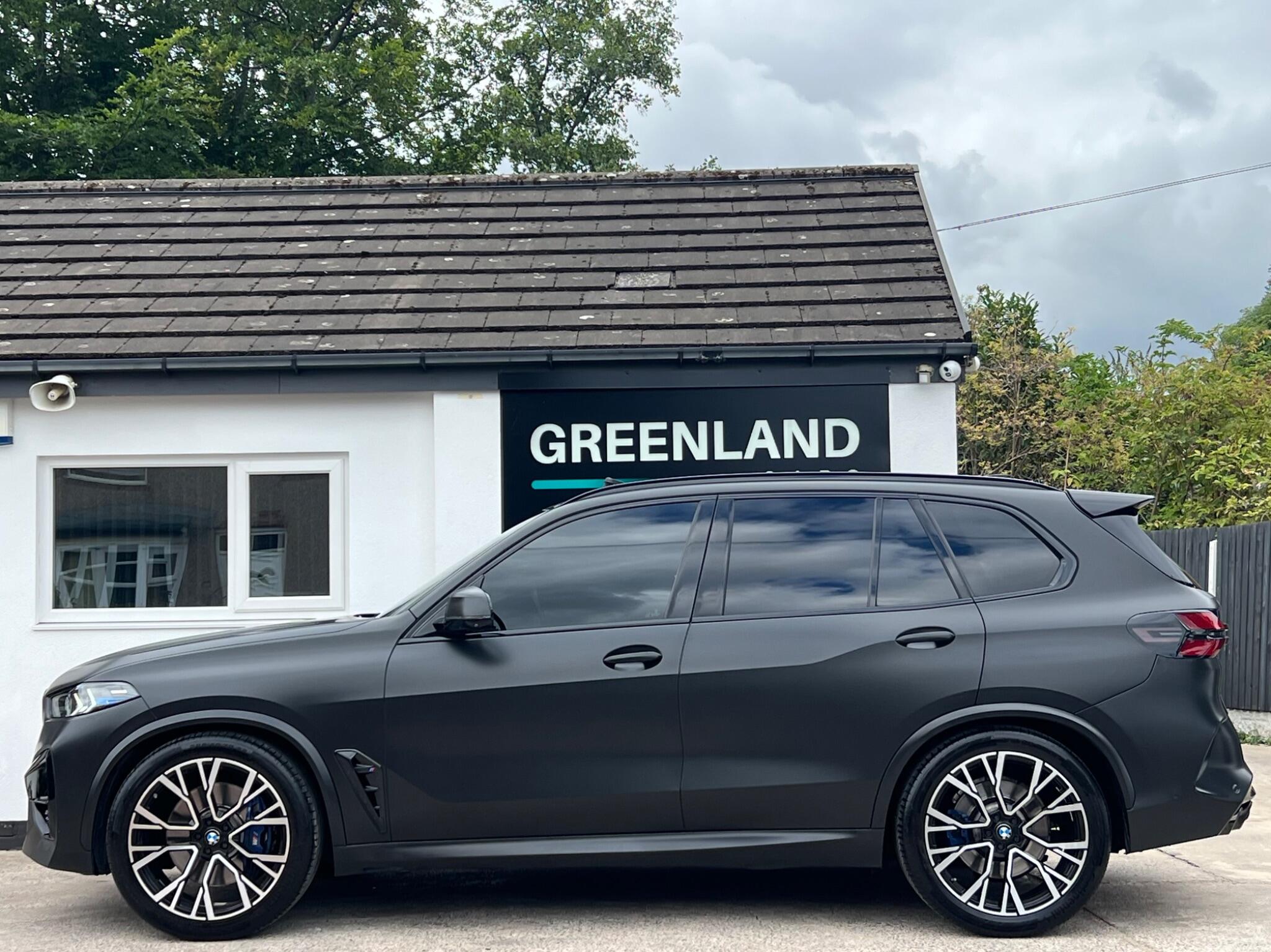 BMW X5 view 28