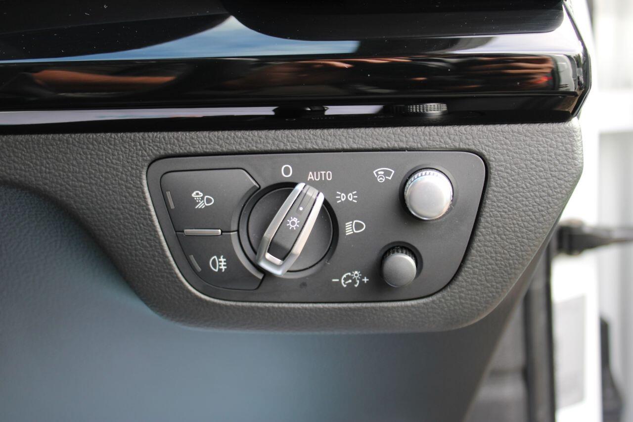 Audi Q5 view 54
