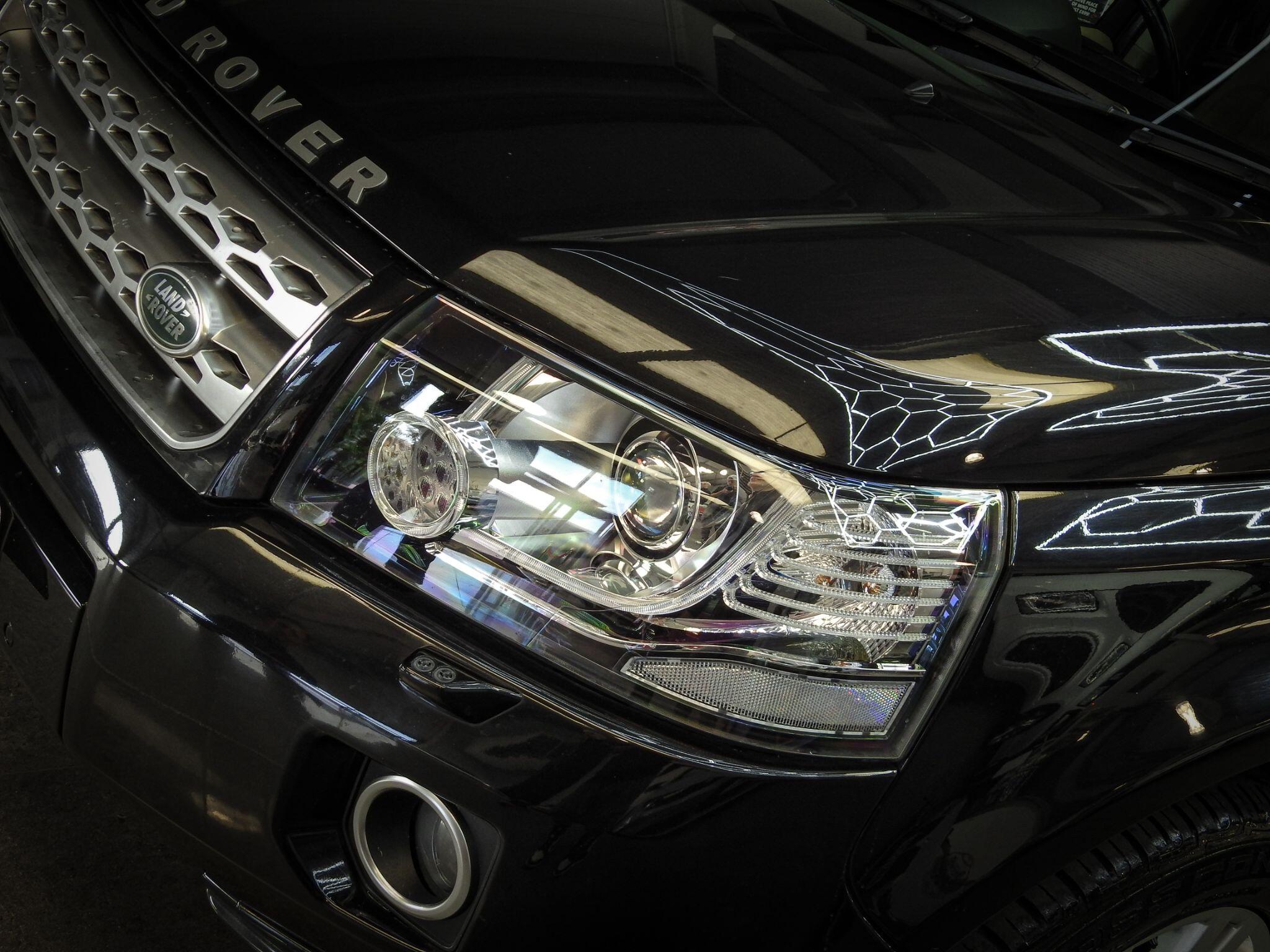 Land Rover Freelander view 12