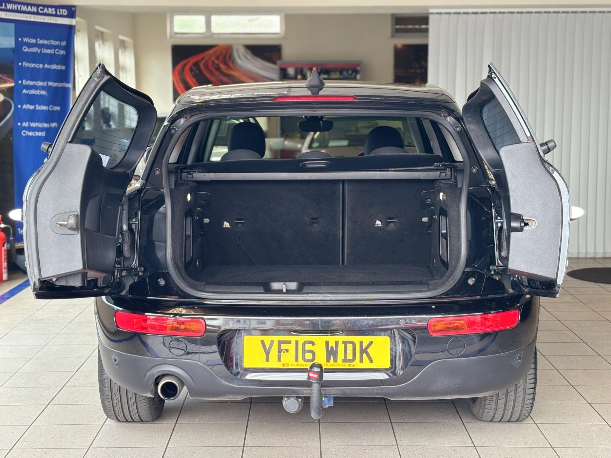 Mini Clubman view 24