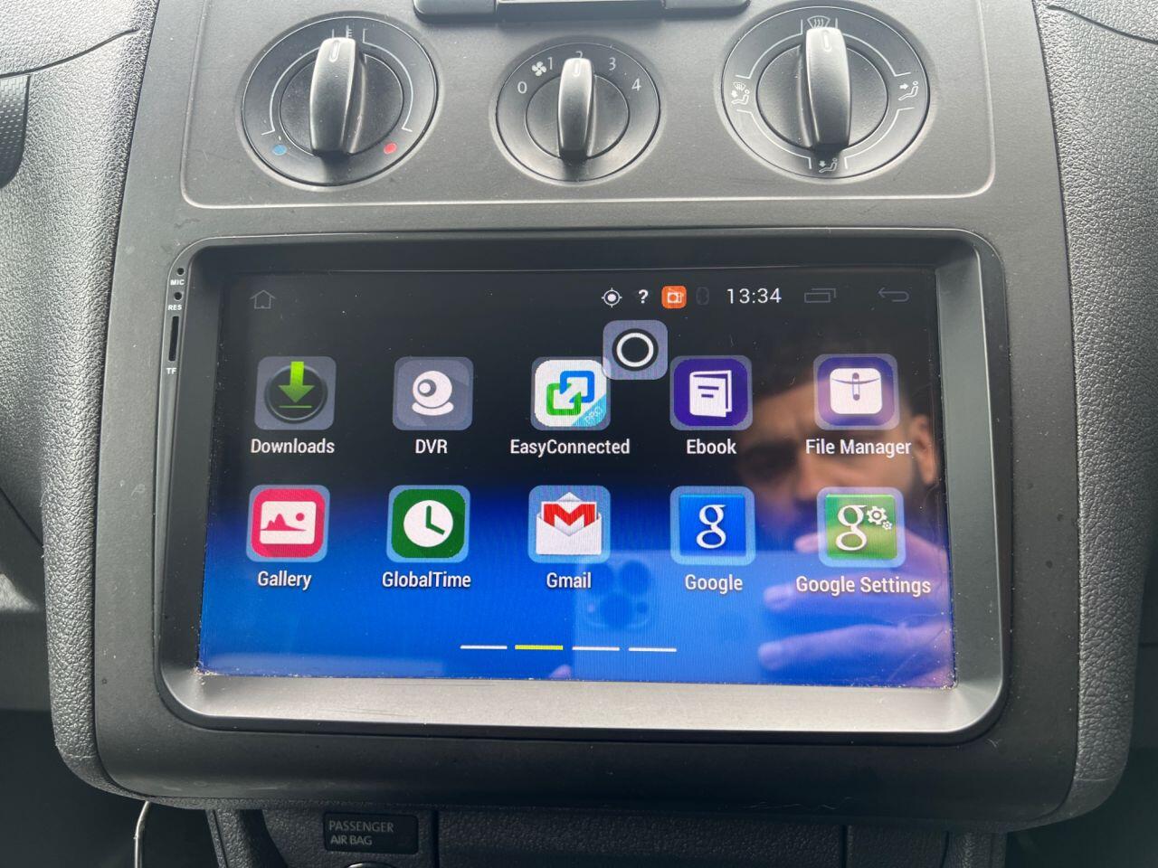 Volkswagen Caddy Maxi view 25