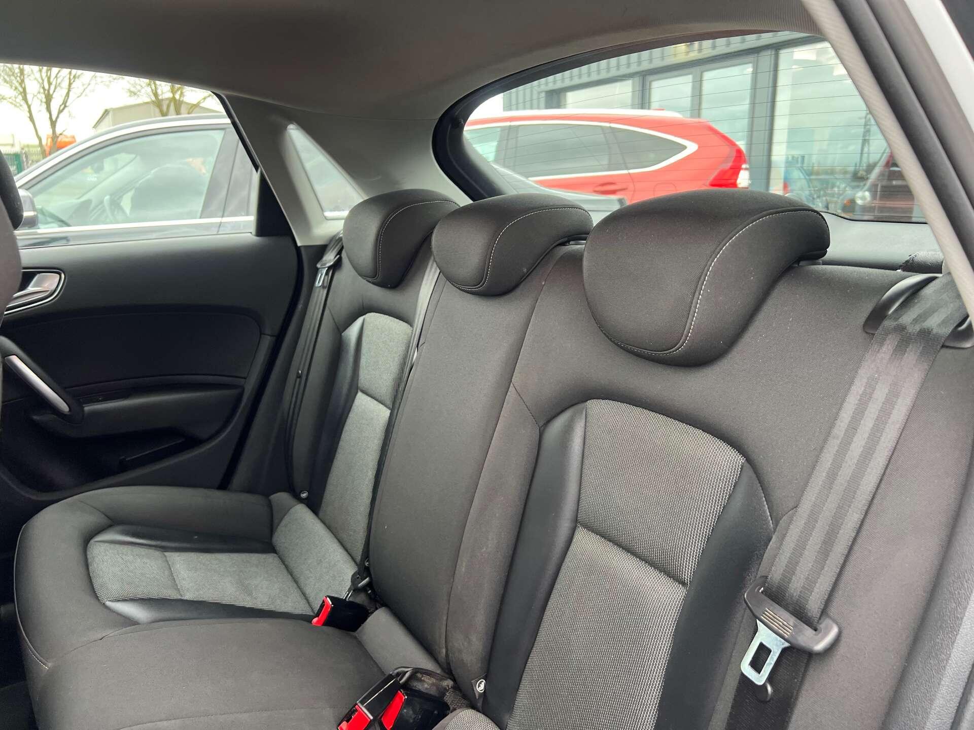 Audi A1 view 38