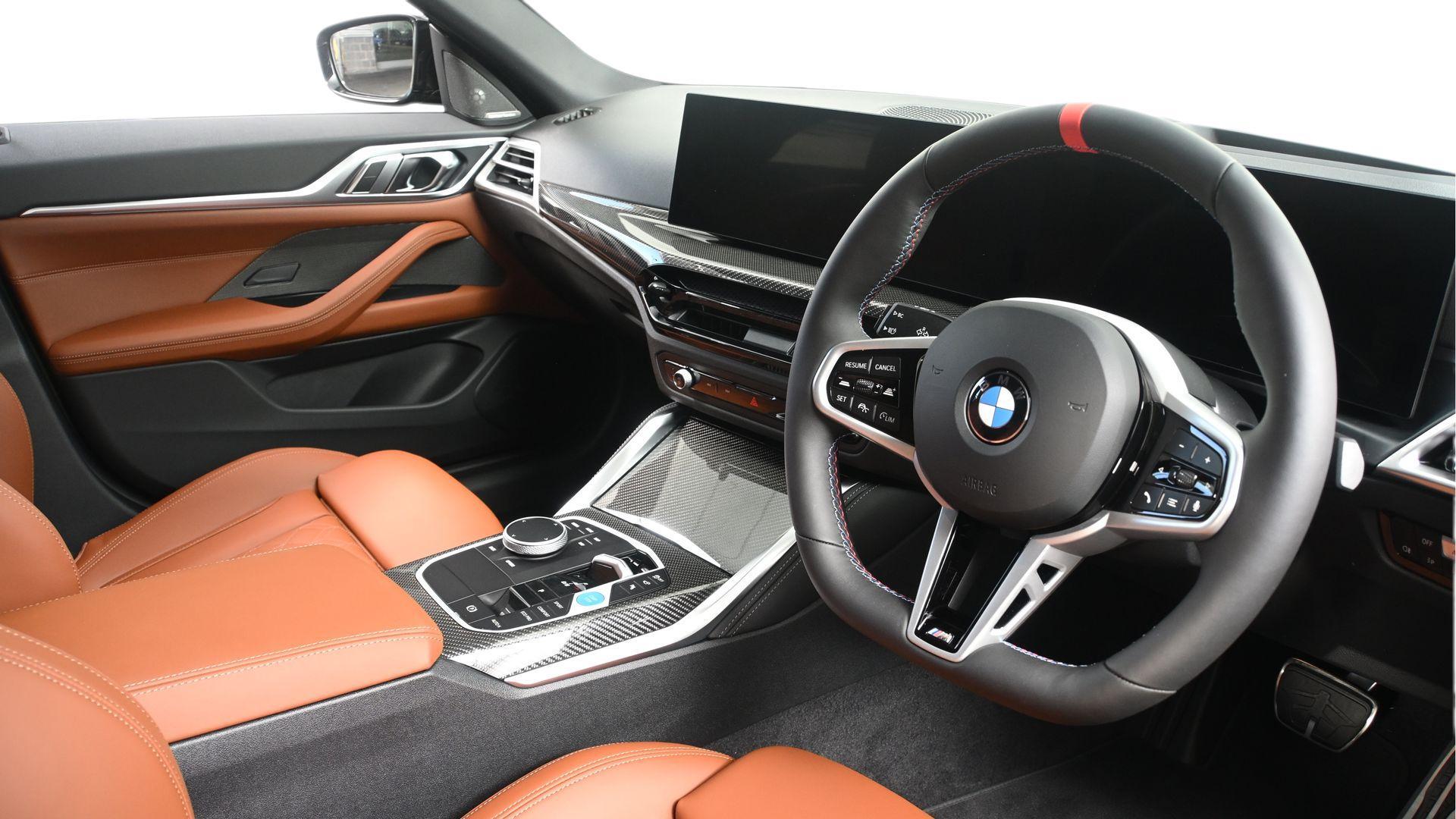 BMW i4 view 6